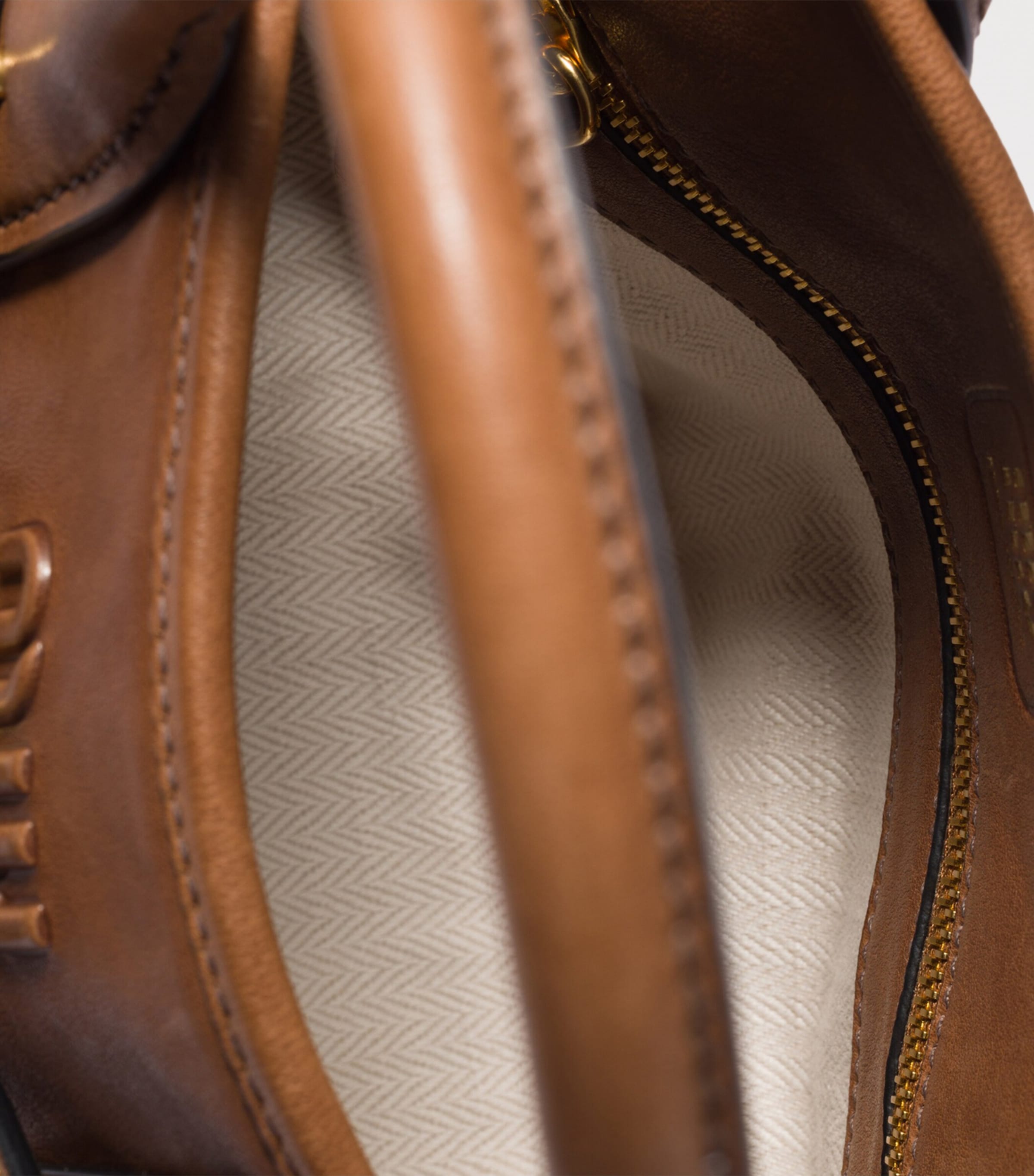 Nappa Leather Aventure Top-Handle Bag F0316 Image 6