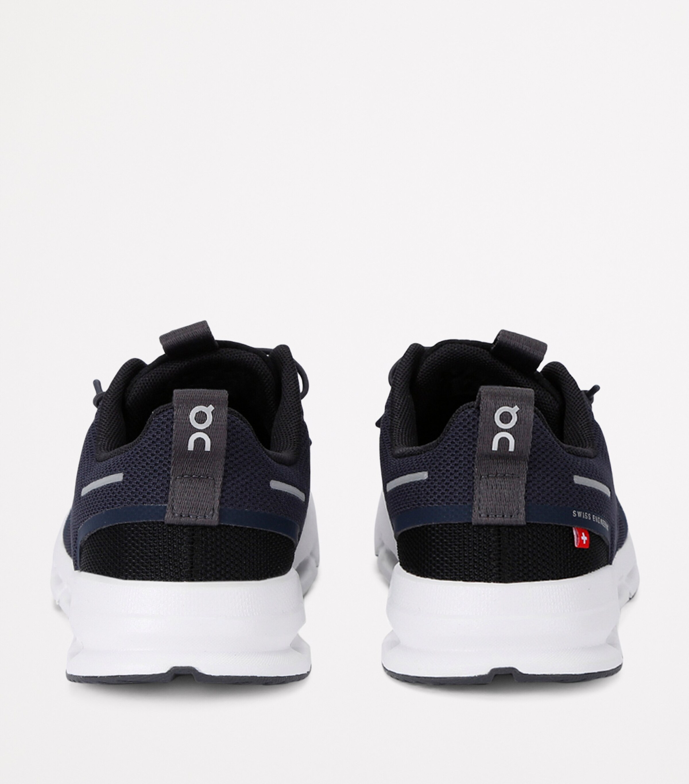 On Cloud Sky Trainers Navy Image 2