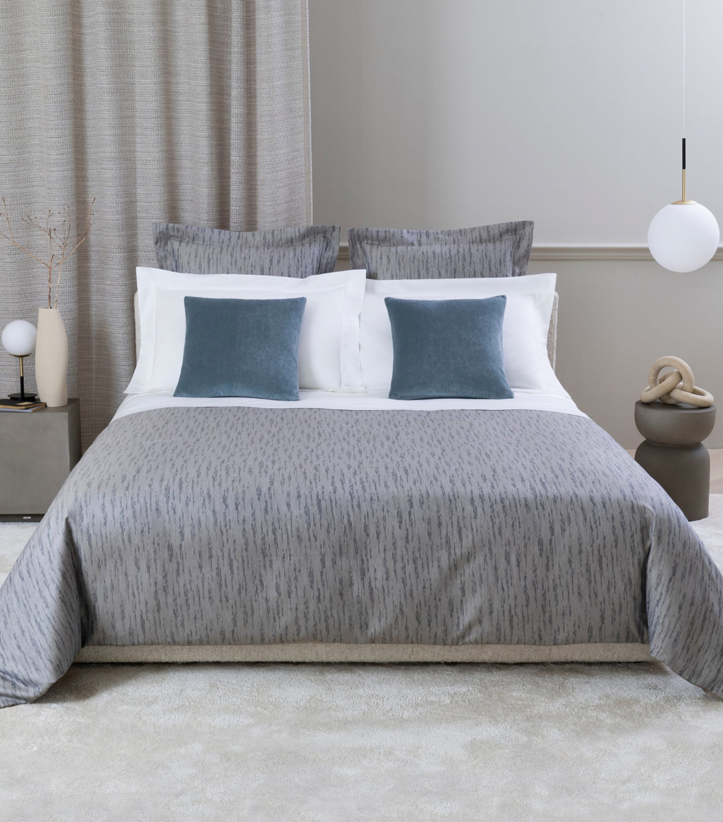 Frette Luxury Velvet Cushion Cover (50cm x 50cm) Rainy Sky Image 4