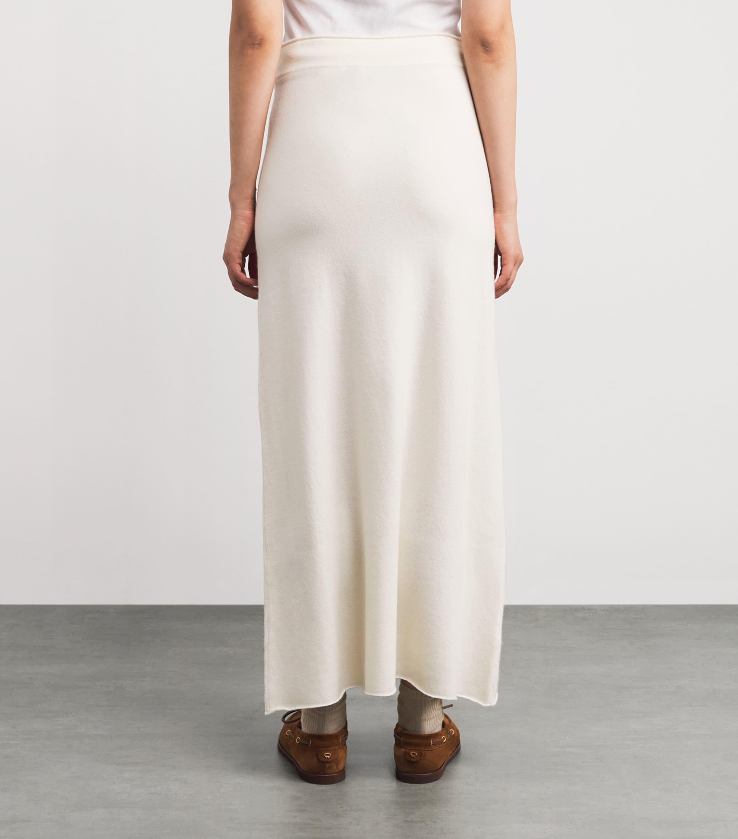 arch 4 Womens Cashmere Parker Maxi Skirt Ivory Image 4