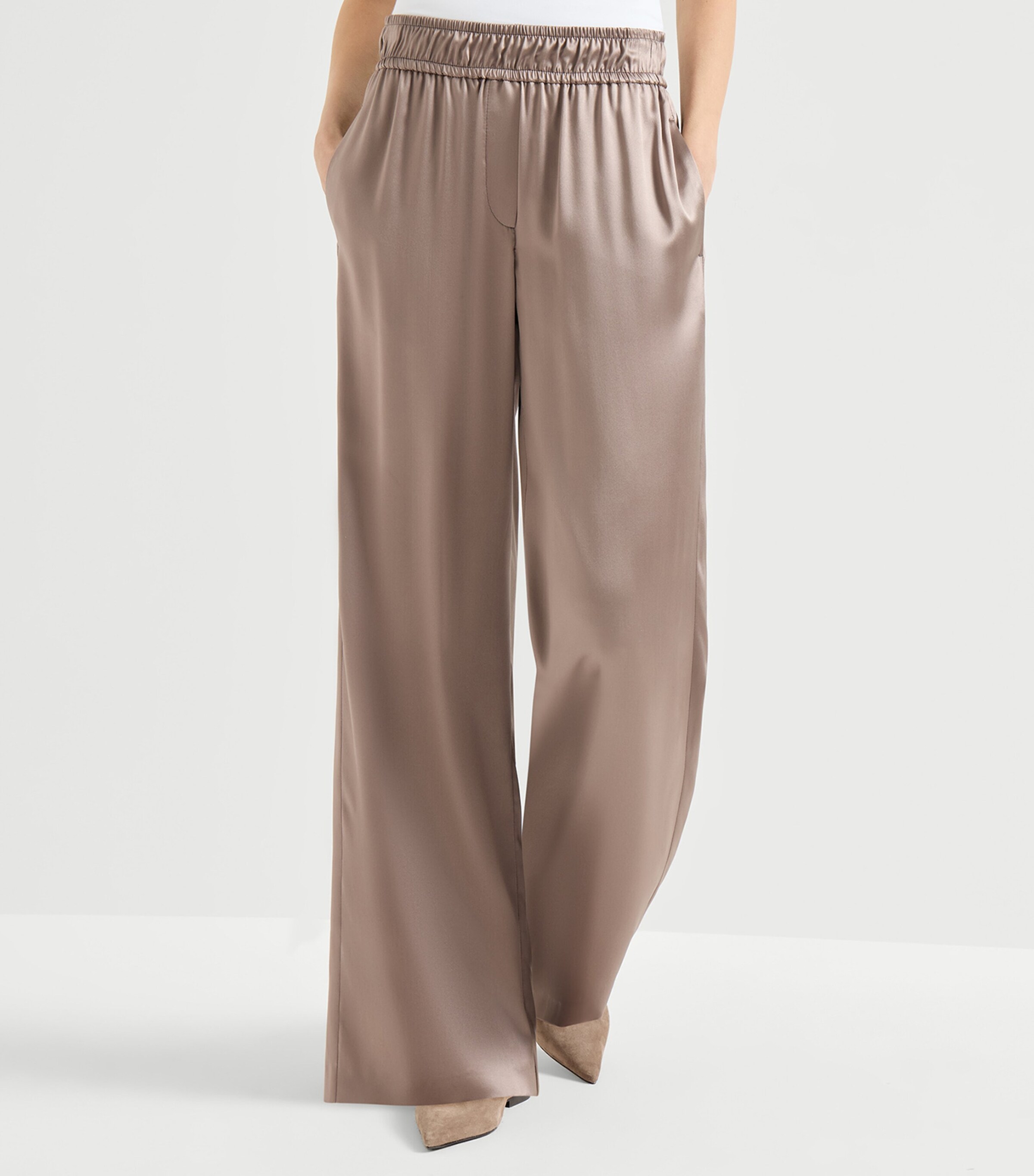 Brunello Cucinelli Womens Stretch-Silk Satin Wide-Leg Trousers Image 3
