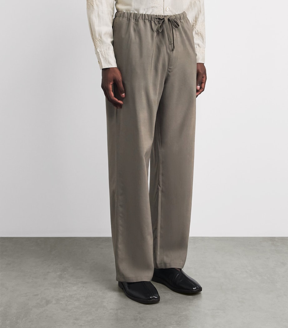 FRAME Mens Wool Easy Wide-Leg Trousers Smoky Green Image 4