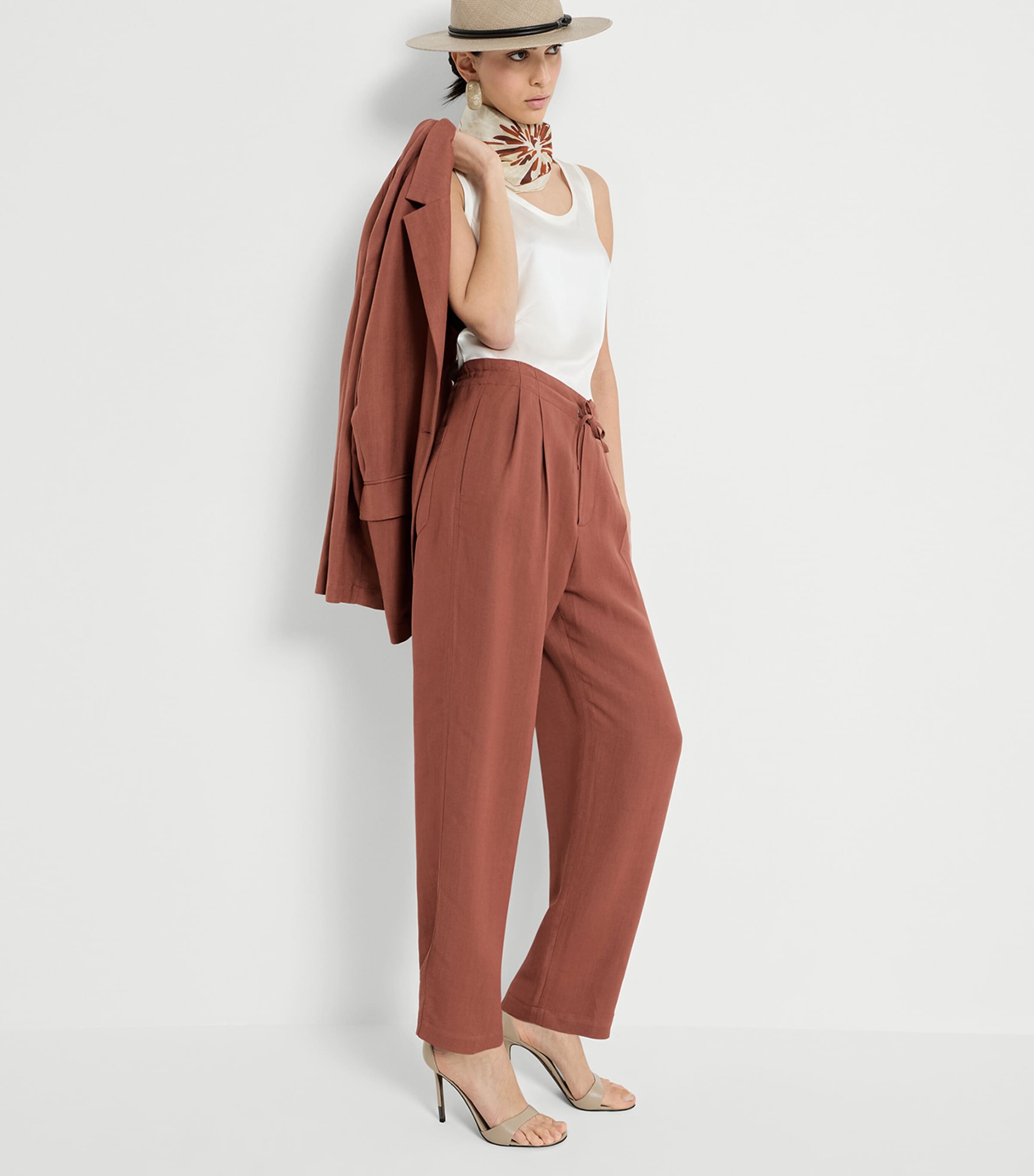 Twill Drawstring Trousers C4182 Image 4