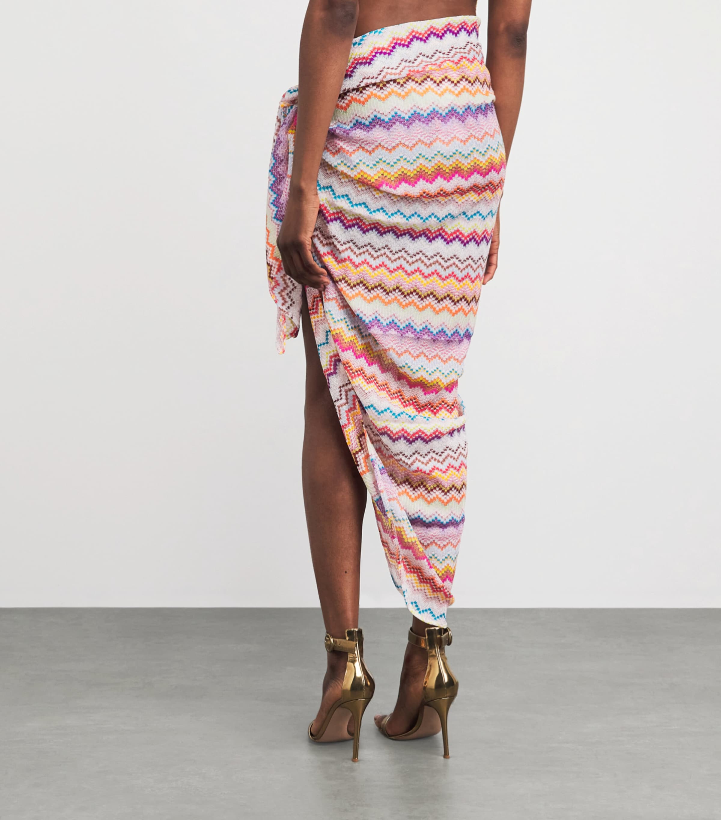 Pixel-Effect Zigzag Maxi Pareo 0001 Image 5