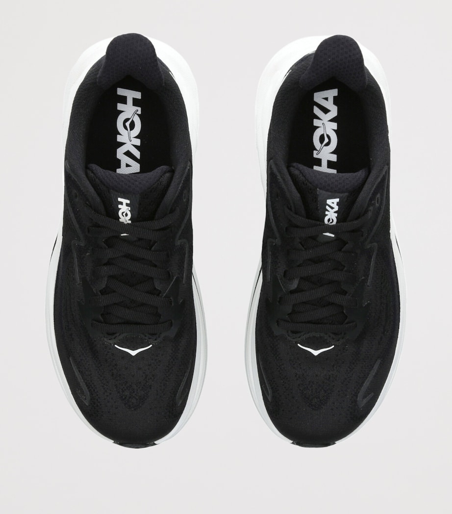 Clifton 10 Running Trainers BLACK Image 4