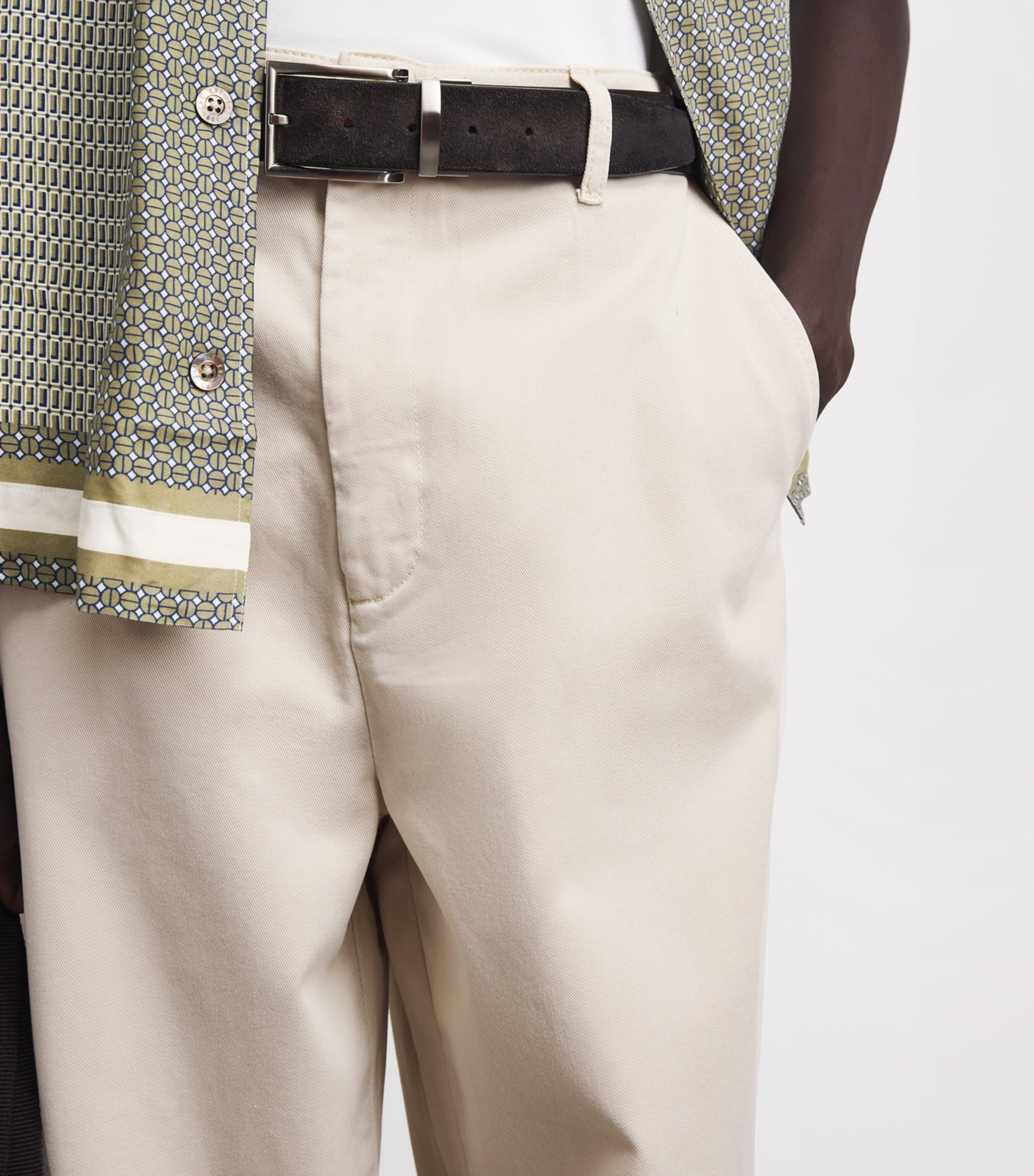 FRAME Mens Baggy Chinos Aunt Au Natural Image 3