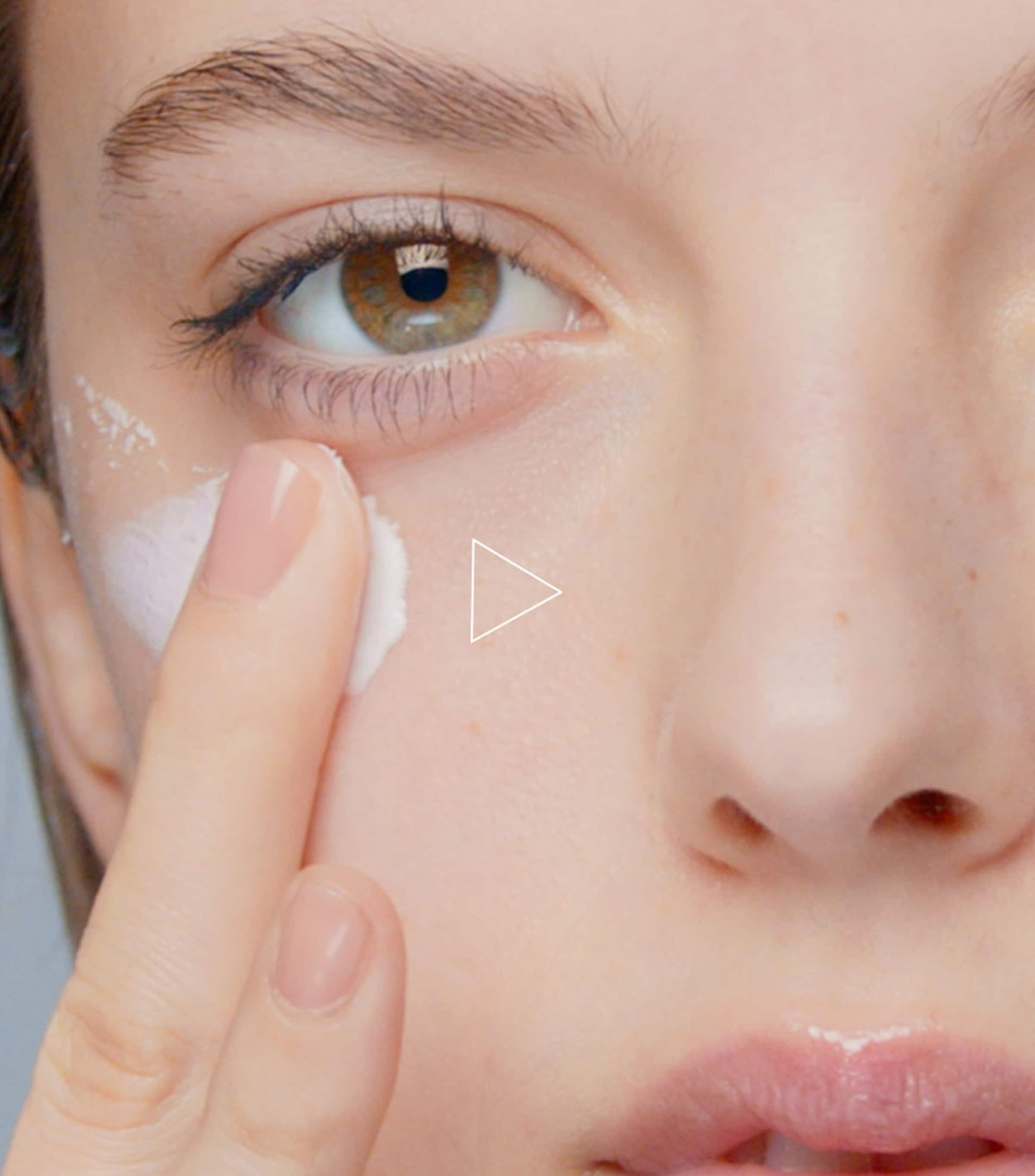 Extra Repair Eye Cream Refill (15ml) N/A Image 5