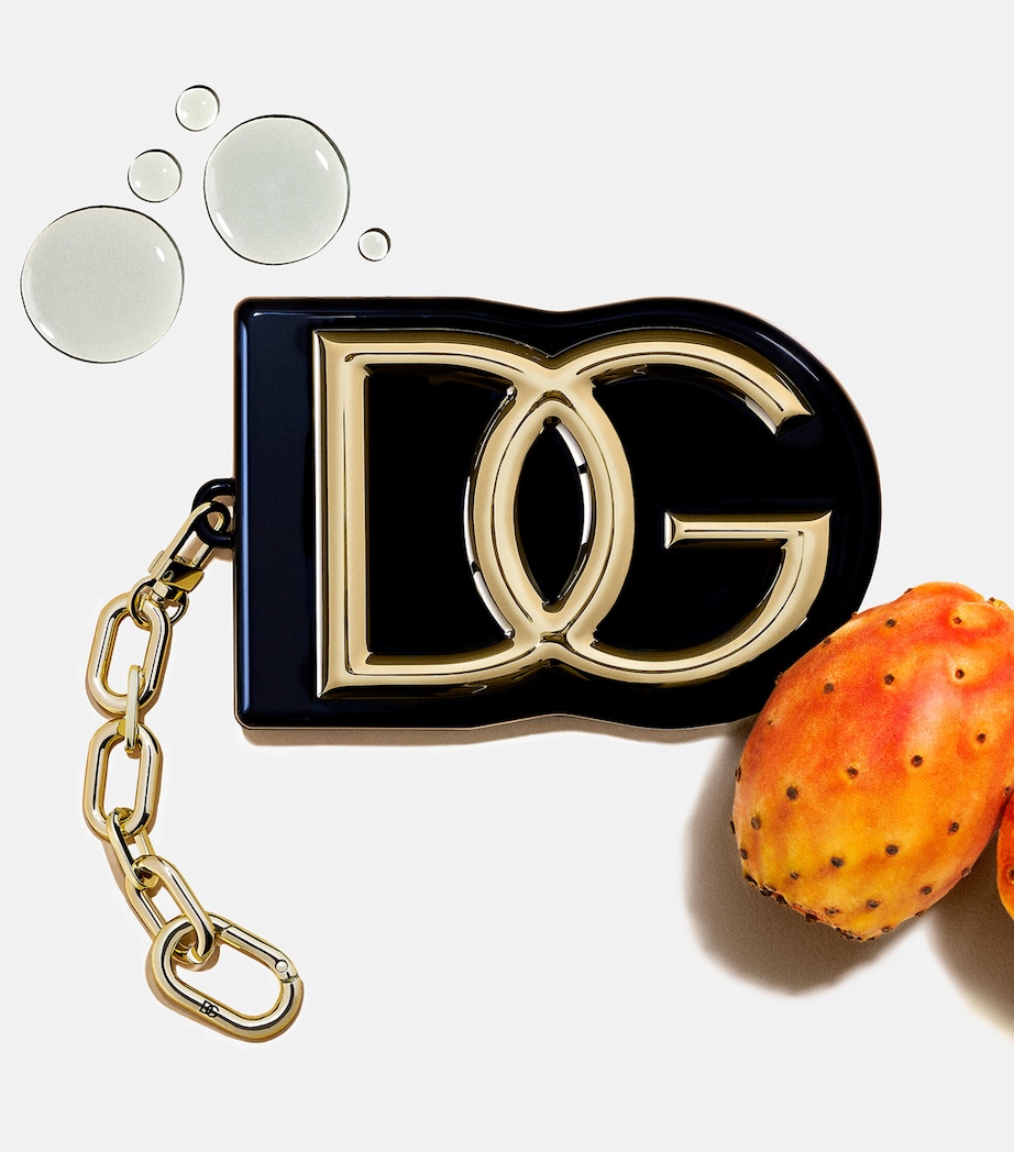 Eye Dare You! Multi Finish Eyes & Cheeks Palette NO COLOUR Image 5