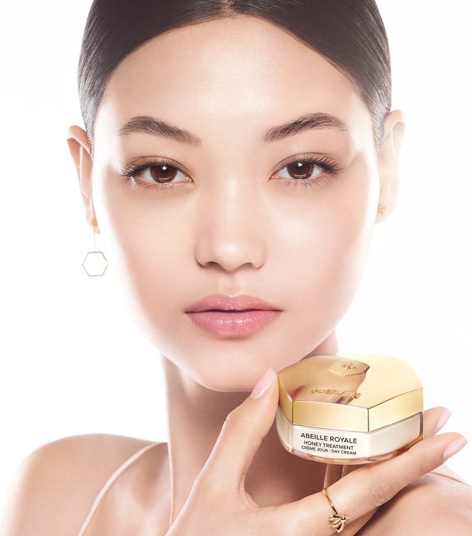 Abeille Royale Age-Defying Programme Gift Set NO COLOUR Image 4