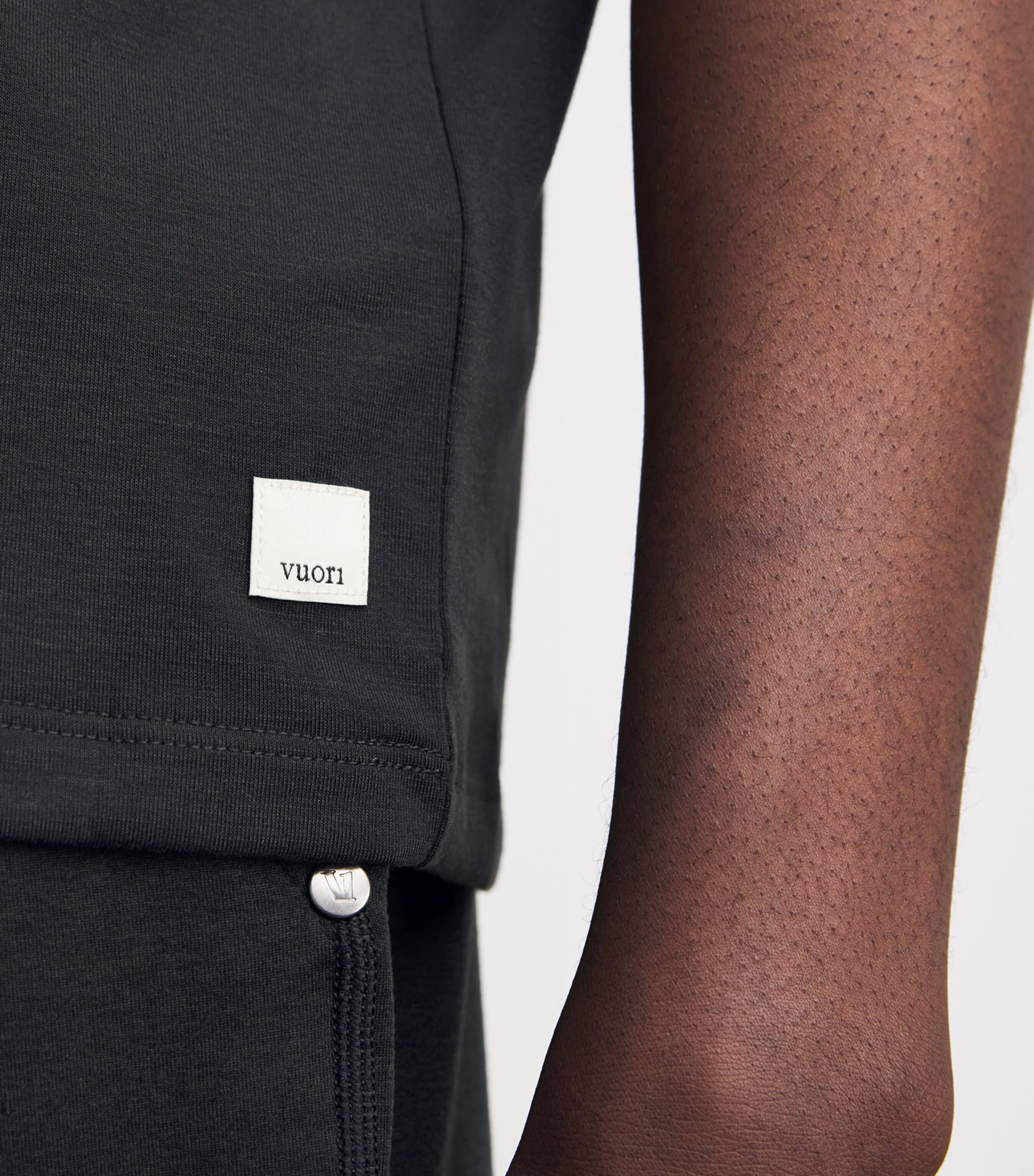 VUORI Mens Current Tech T-Shirt Black Blk Image 3