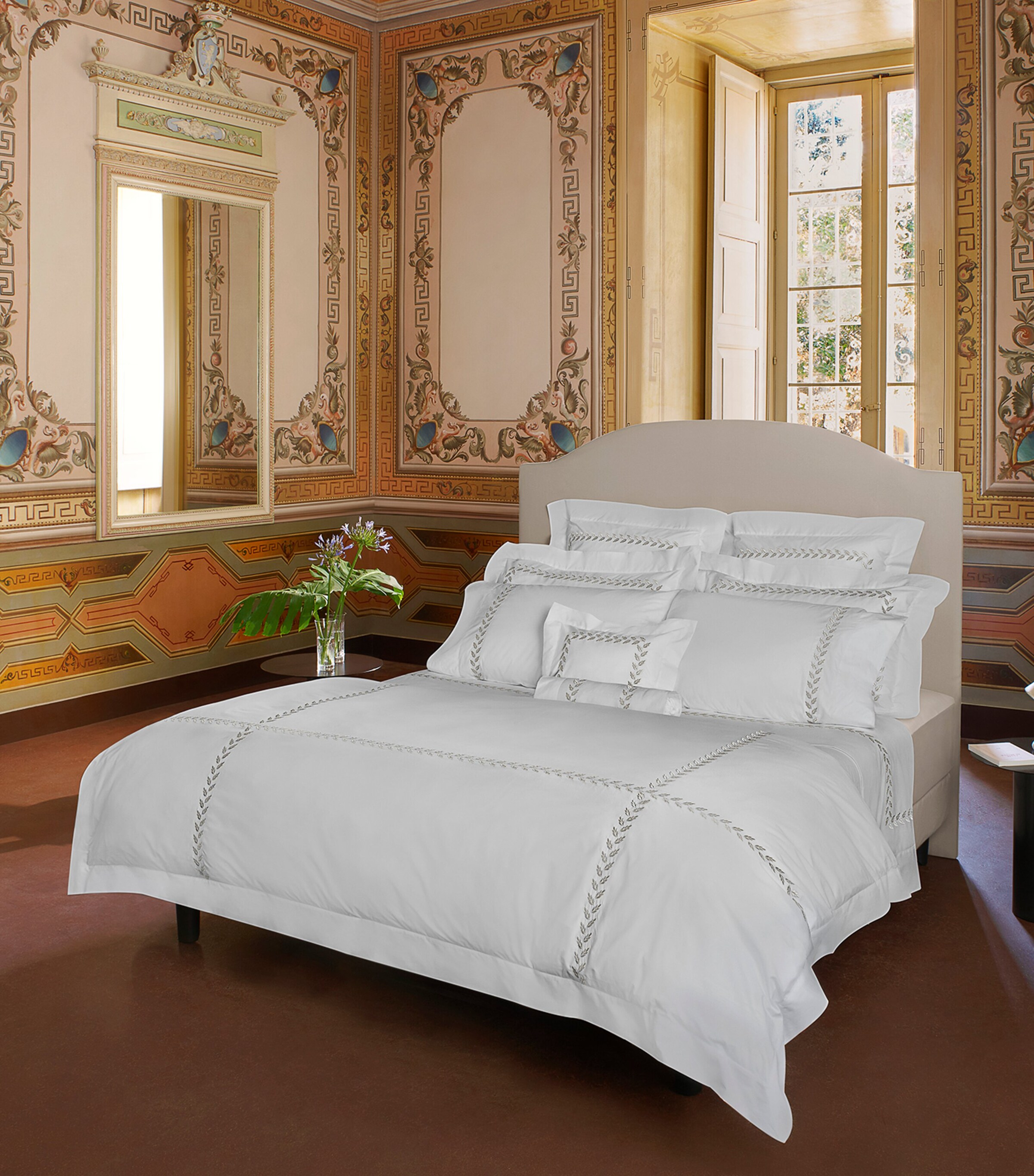 Pratesi Federico Bolster Sham (13cm x 41cm) Wht/antique Svr Image 3
