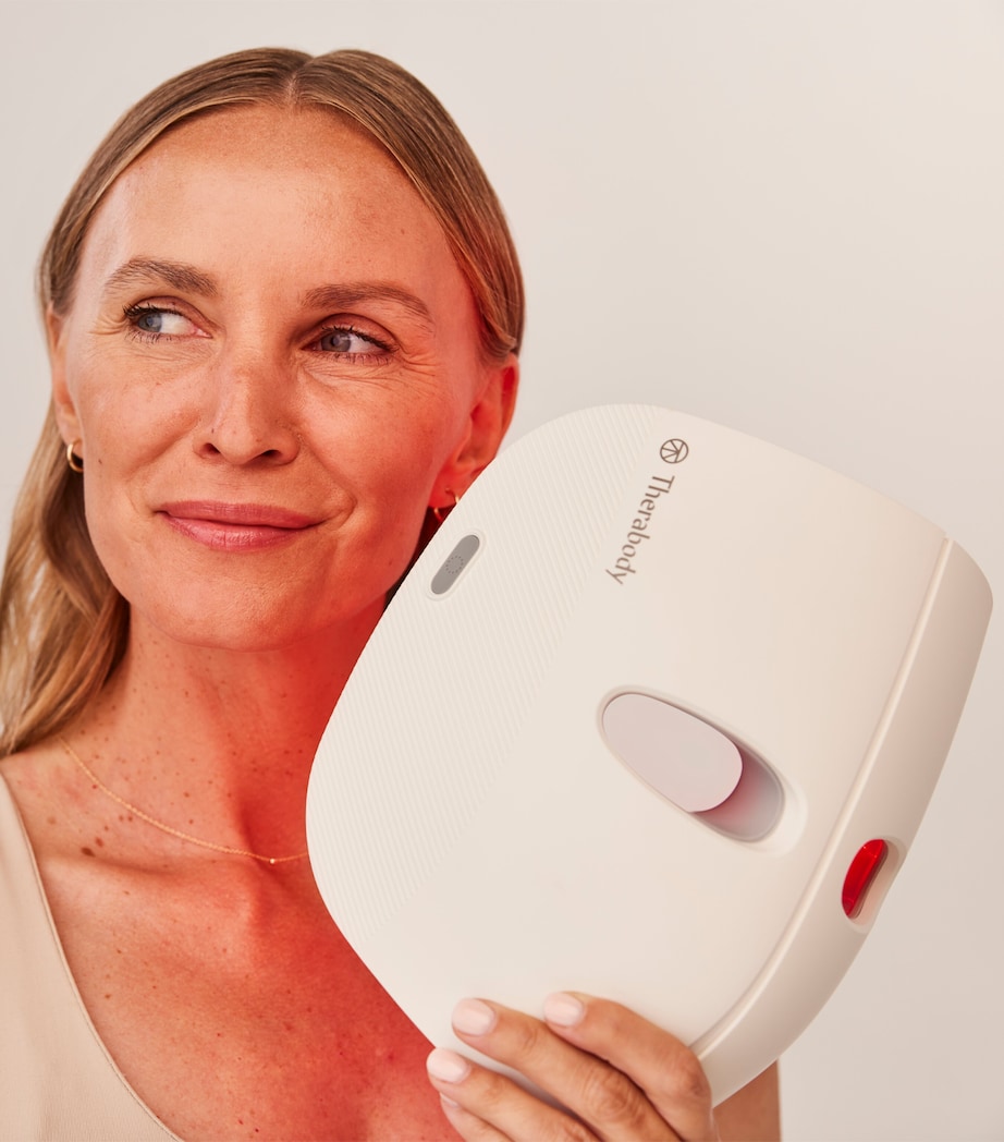 TheraFace Mask WHITE Image 3