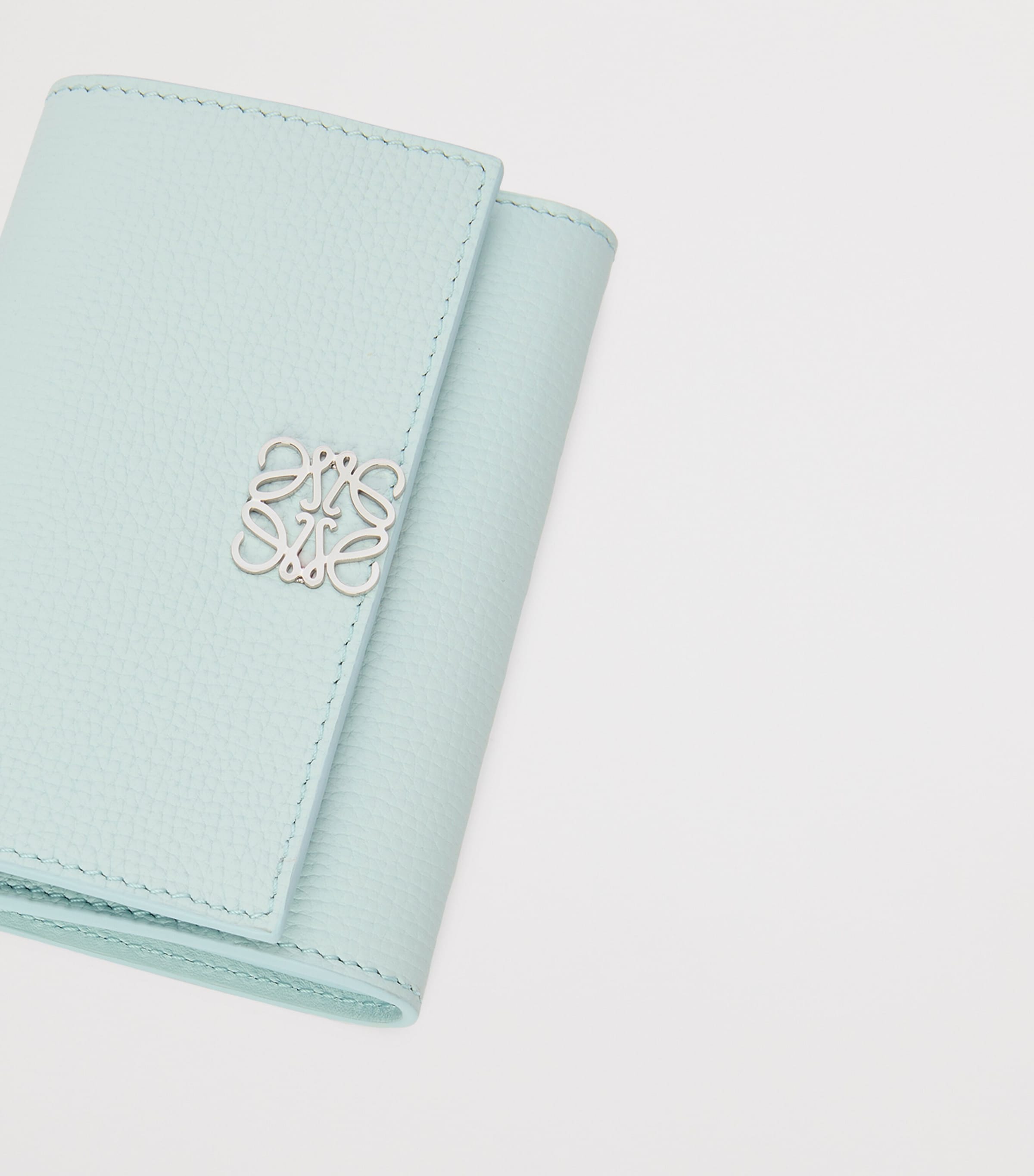 【LOEWE】 Anagram textured-leather wallet LOEWE Anagram textured-leather wallet | NET-A-PORTER