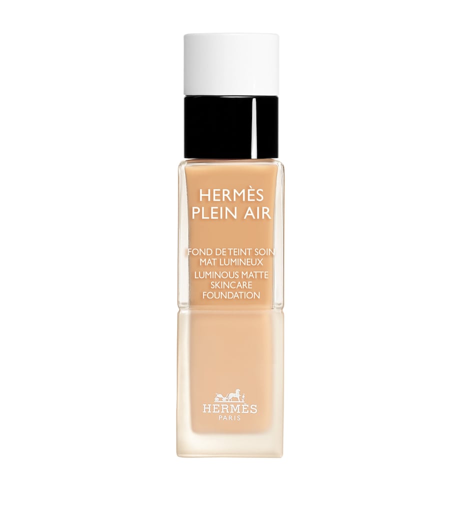 Plein Air Luminous Matte Skincare Foundation PIN Image 1