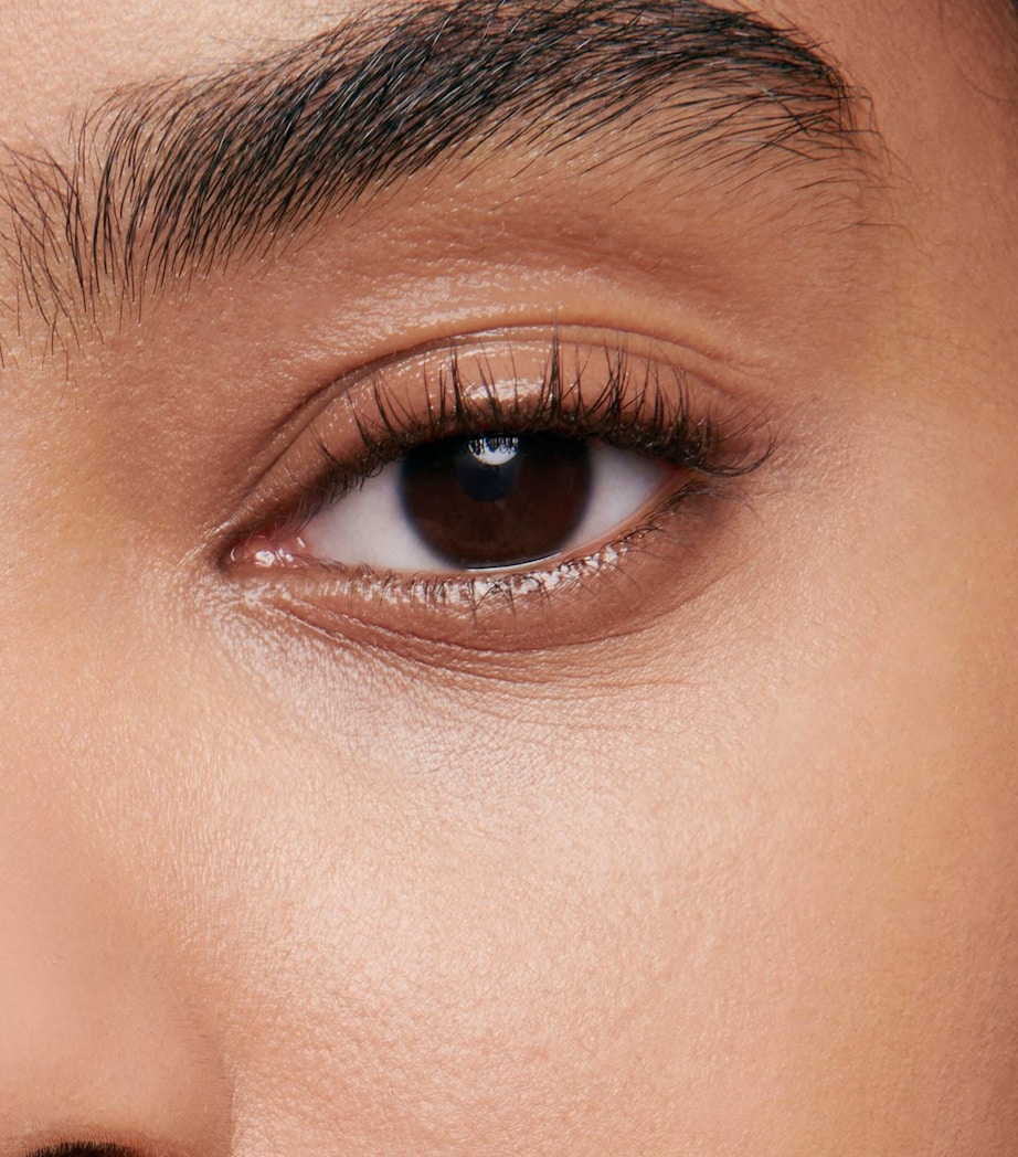 CHANEL CHANEL LES BEIGES NATURAL HEALTHY GLOW Serum Concealer Image 3