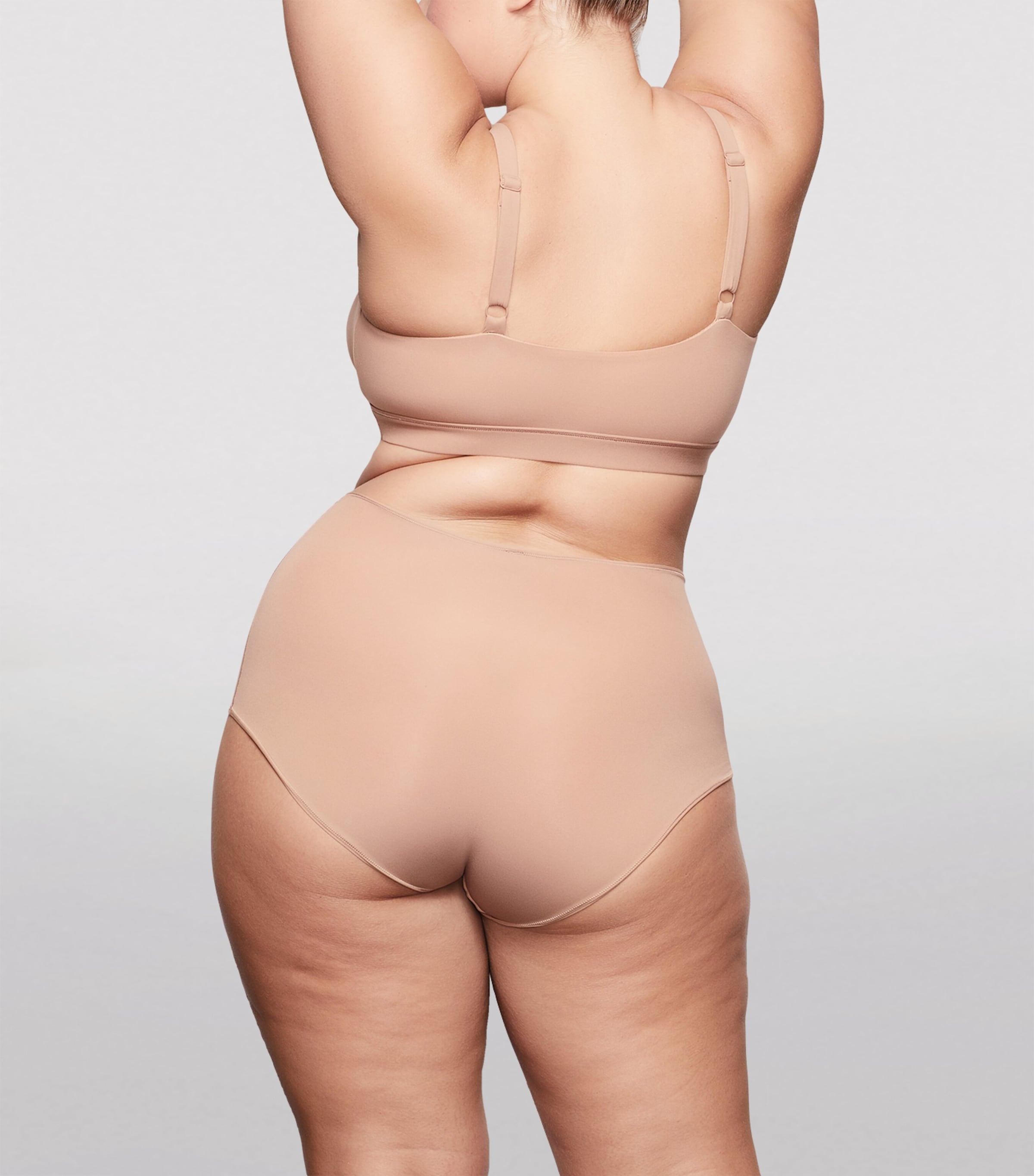 Fits Everybody Scoop-Neck Bralette SIENNA Image 4