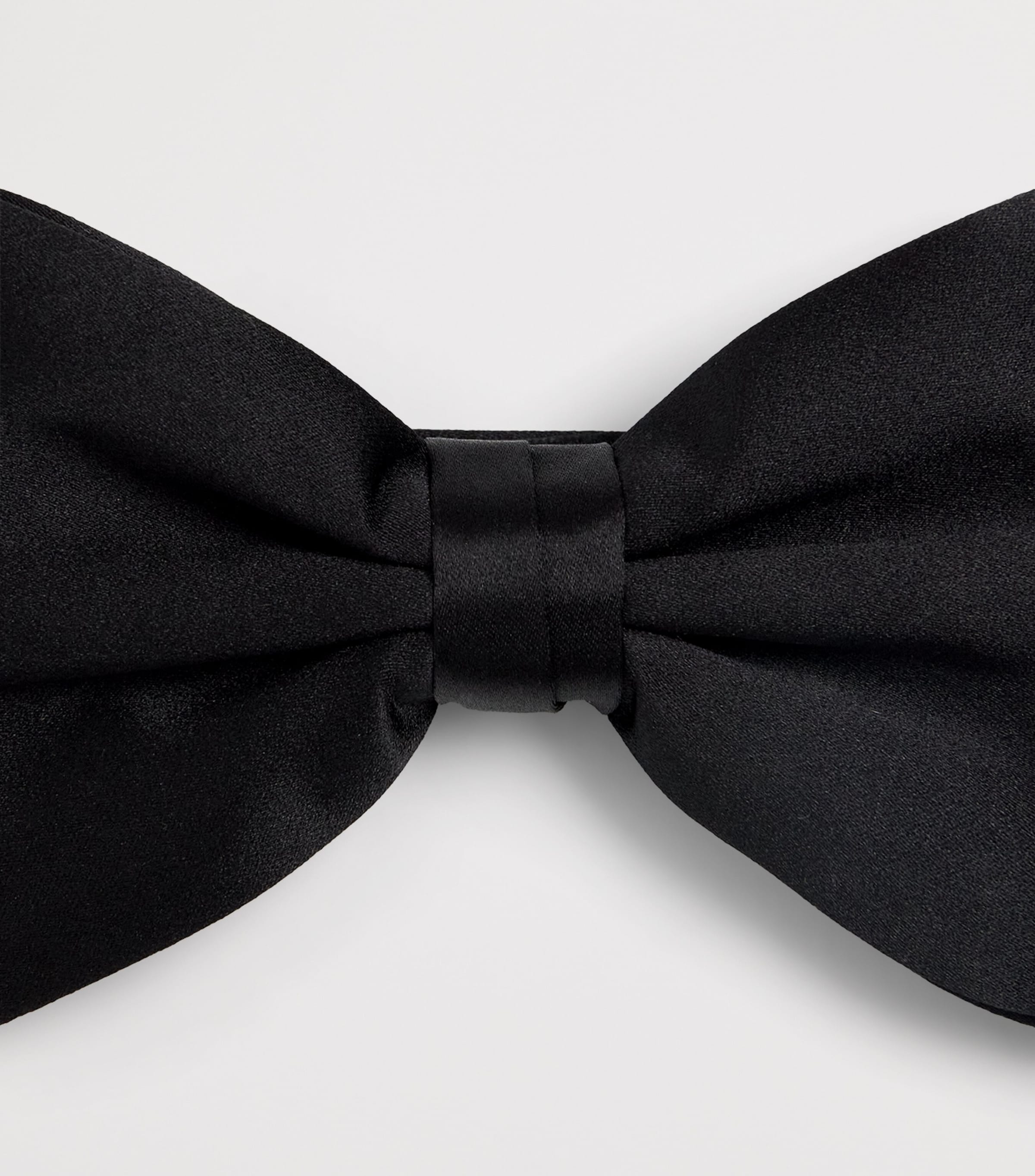 Silk Pre-Tied Bow Tie 20 Image 3