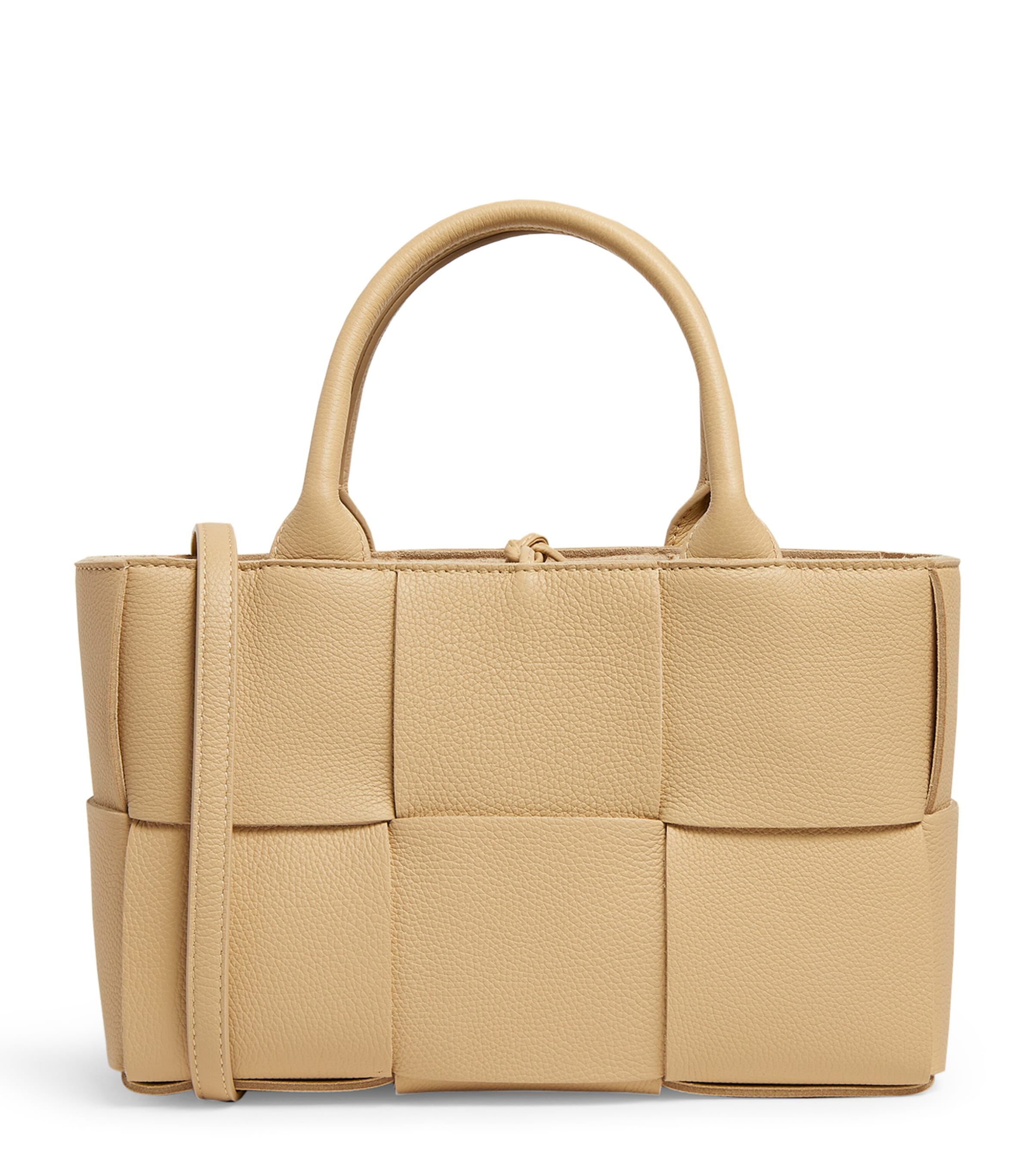 Bottega Veneta Medium Arco Leather Tote Bag In Porridge