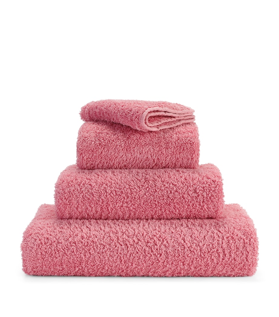 Abyss & Habidecor Super Pile Bath Sheet (105cm x 180cm) Flamingo Image 1