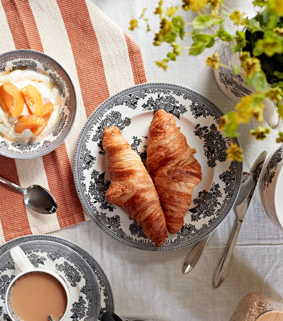 Set of 4 Asiatic Pheasants Plates (17.5cm) BLACK & WHITE Image 2