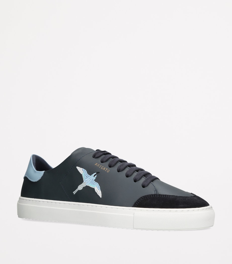 Suede Clean Bee Bird Low-Top Sneaker BLUE/DARK Image 3