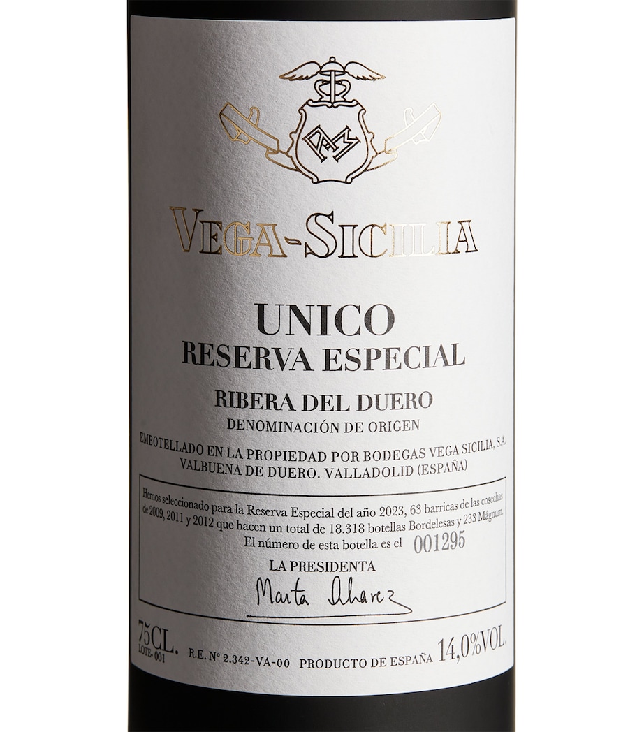 Unico Reserva Especial Non-Vintage (75cl) - Ribera del Duero, Spain NO COLOUR Image 2