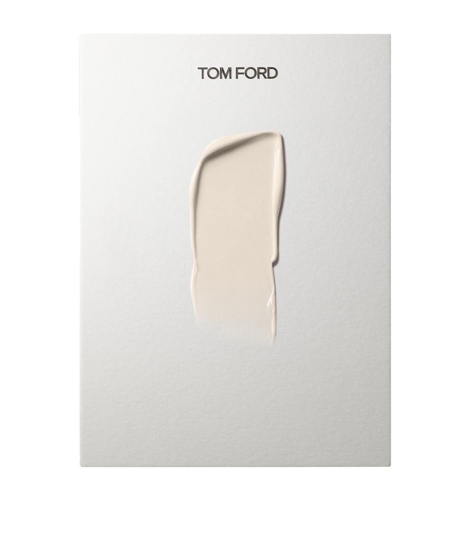 TOM FORD Soft Matte Blurring Primer Image 2