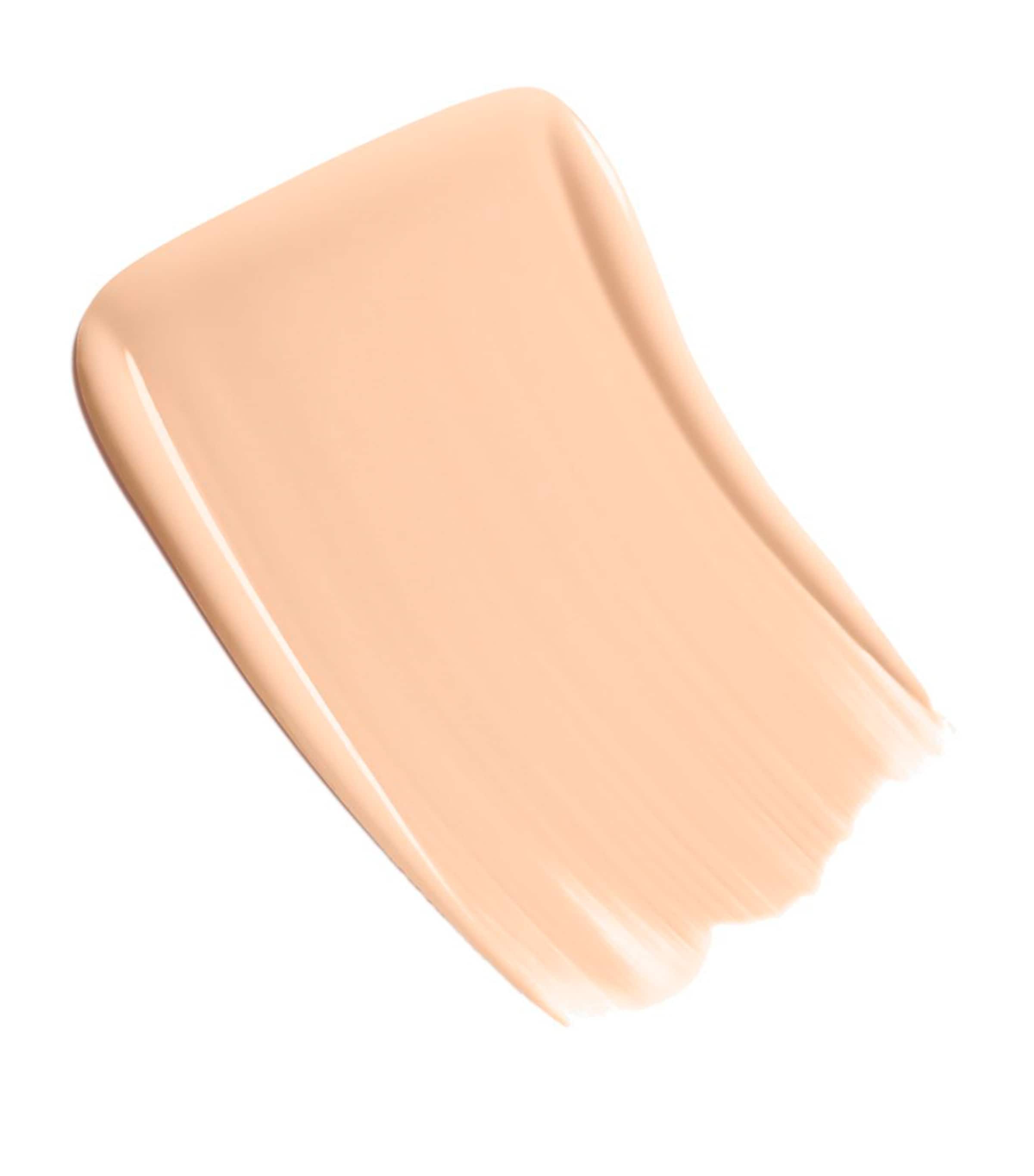 SUBLIMAGE L'ESSENCE DE TEINT Ultimate Radiance-Generating Serum Foundation B10 Image 2