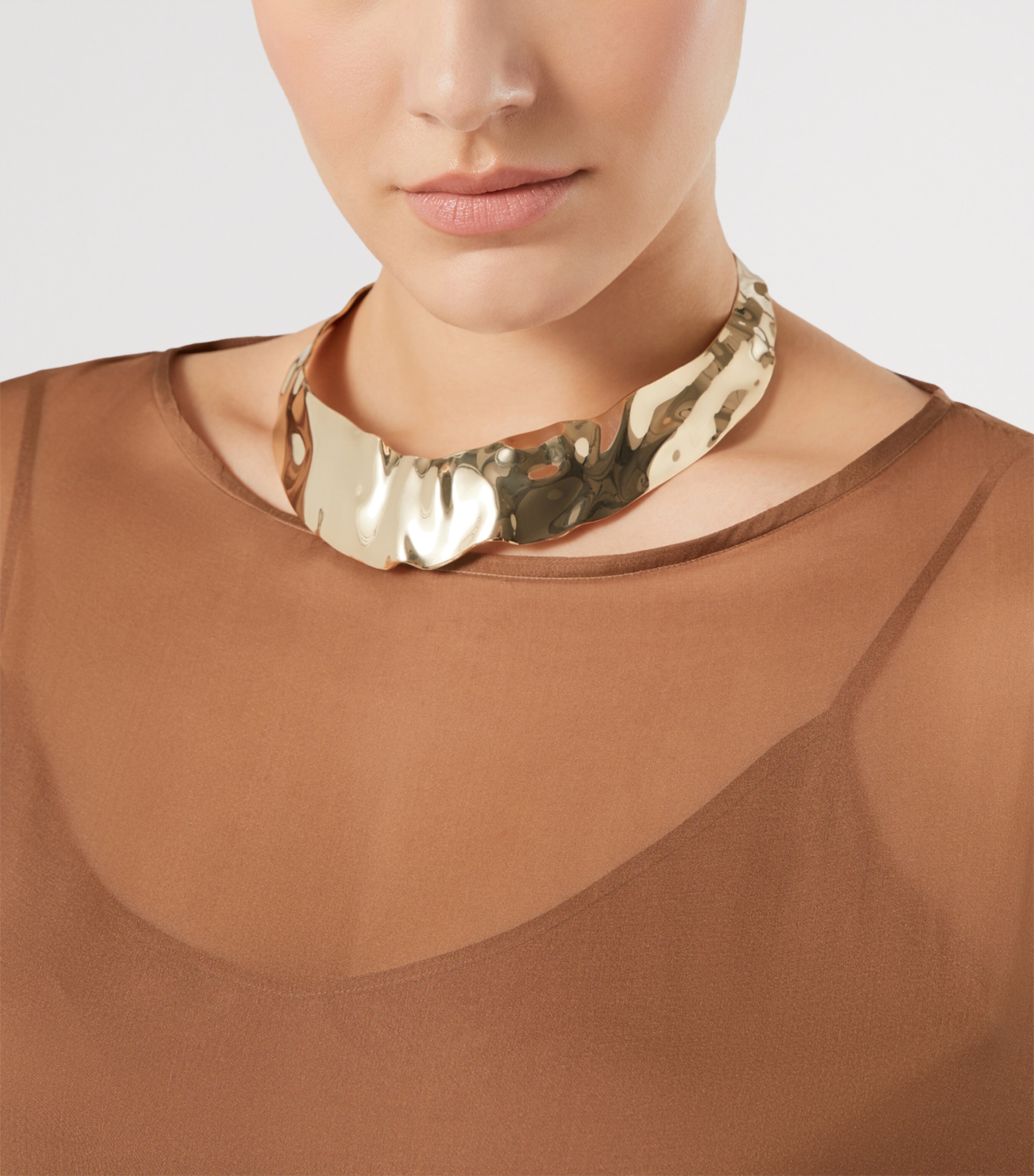 Hammered Choker GOLD Image 5