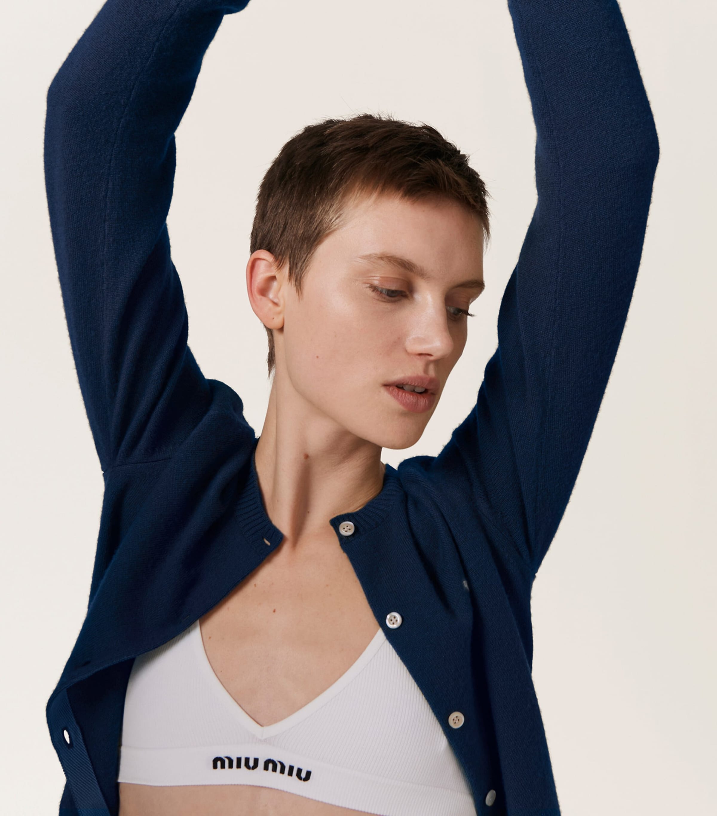 Seamless Bra F0009 Image 4