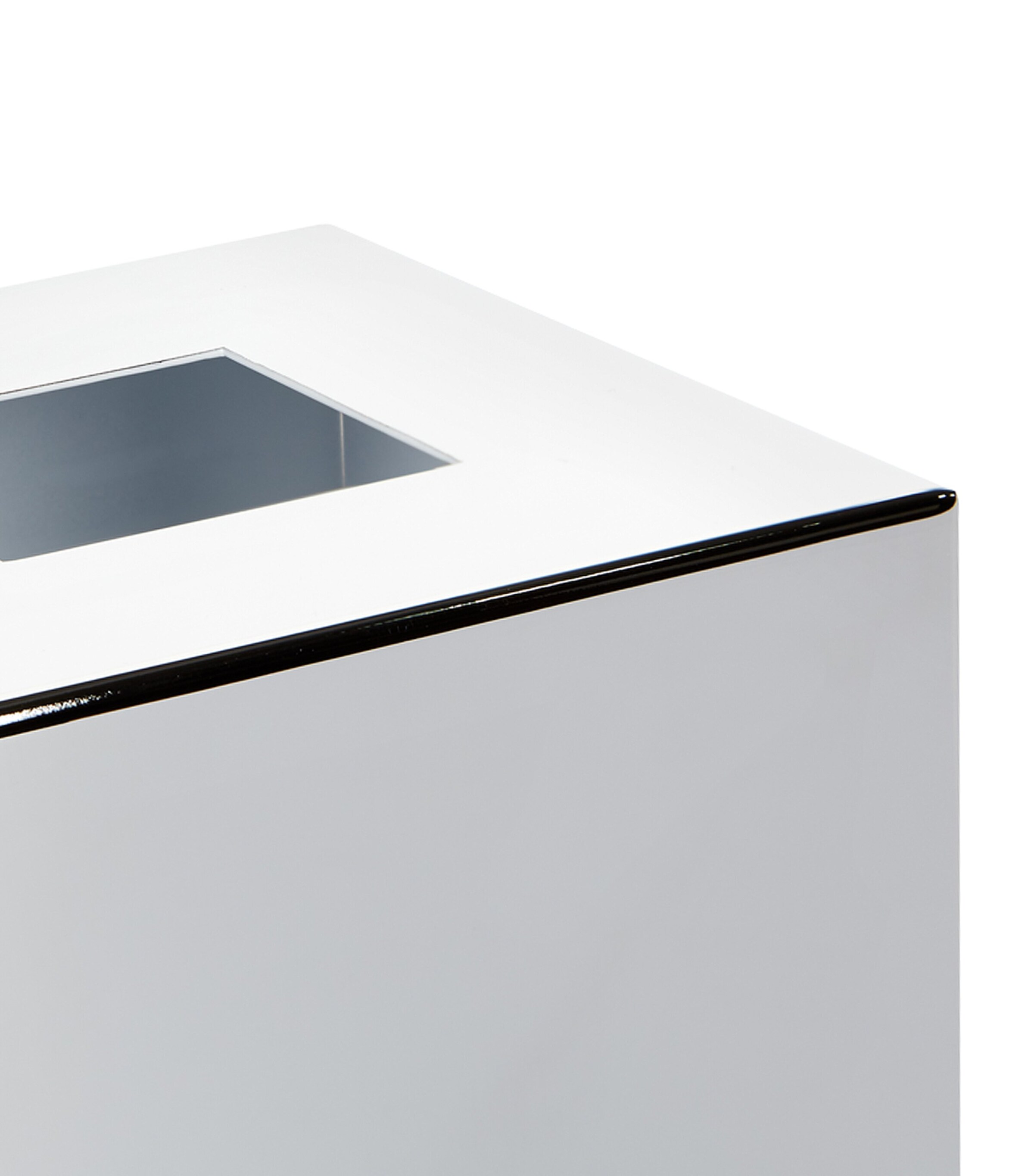 Square Chrome Tissue Box SILVER Image 3