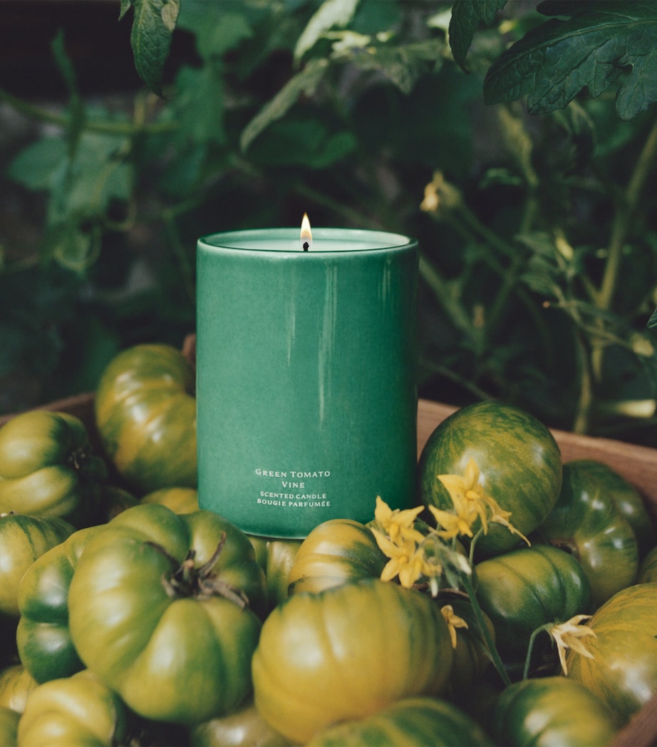 Jo Malone London Limited Edition Green Tomato Vine Candle (300g) Image 2