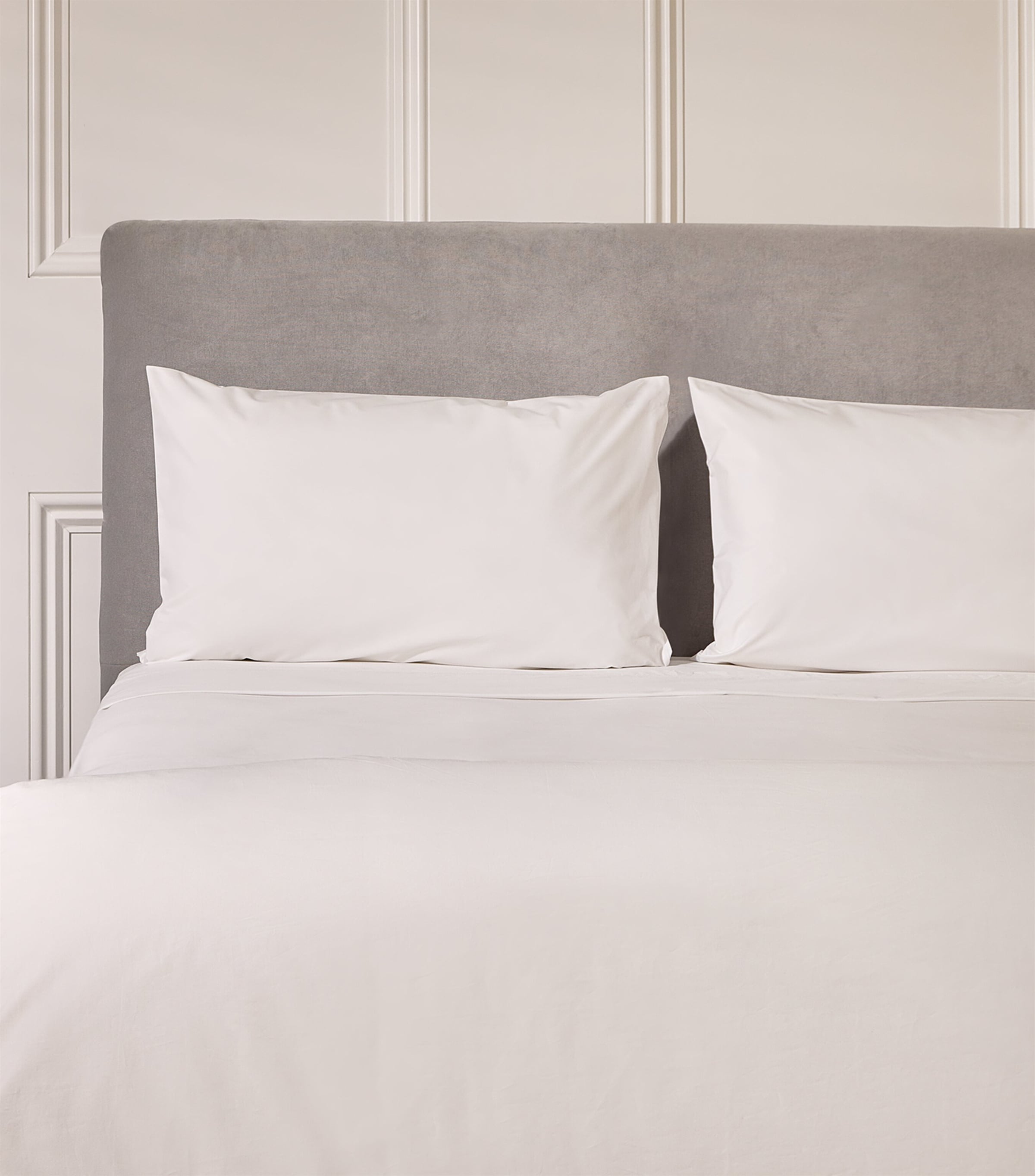 Dust Mite Pillowcase Protector Pair (50cm x 70cm) WHITE Image 1