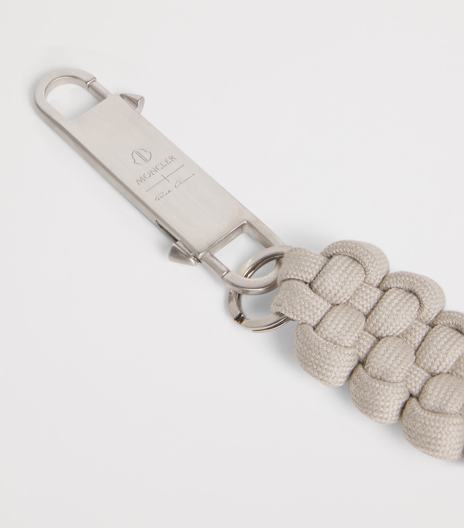 x Moncler Hiking Rope Keyring 200 - PEARL Image 2