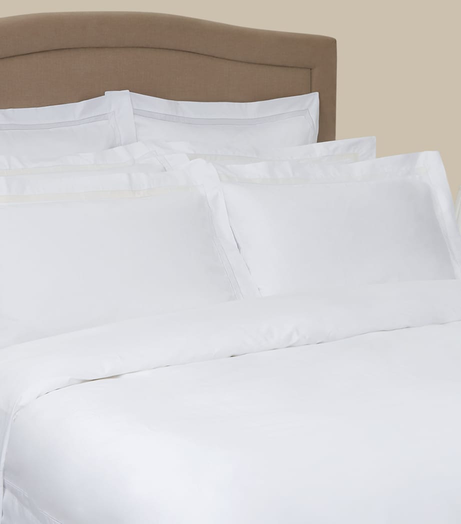 Doppio Ajour Oxford Pillowcase (51cm x 71cm) B101 WHITE Image 1