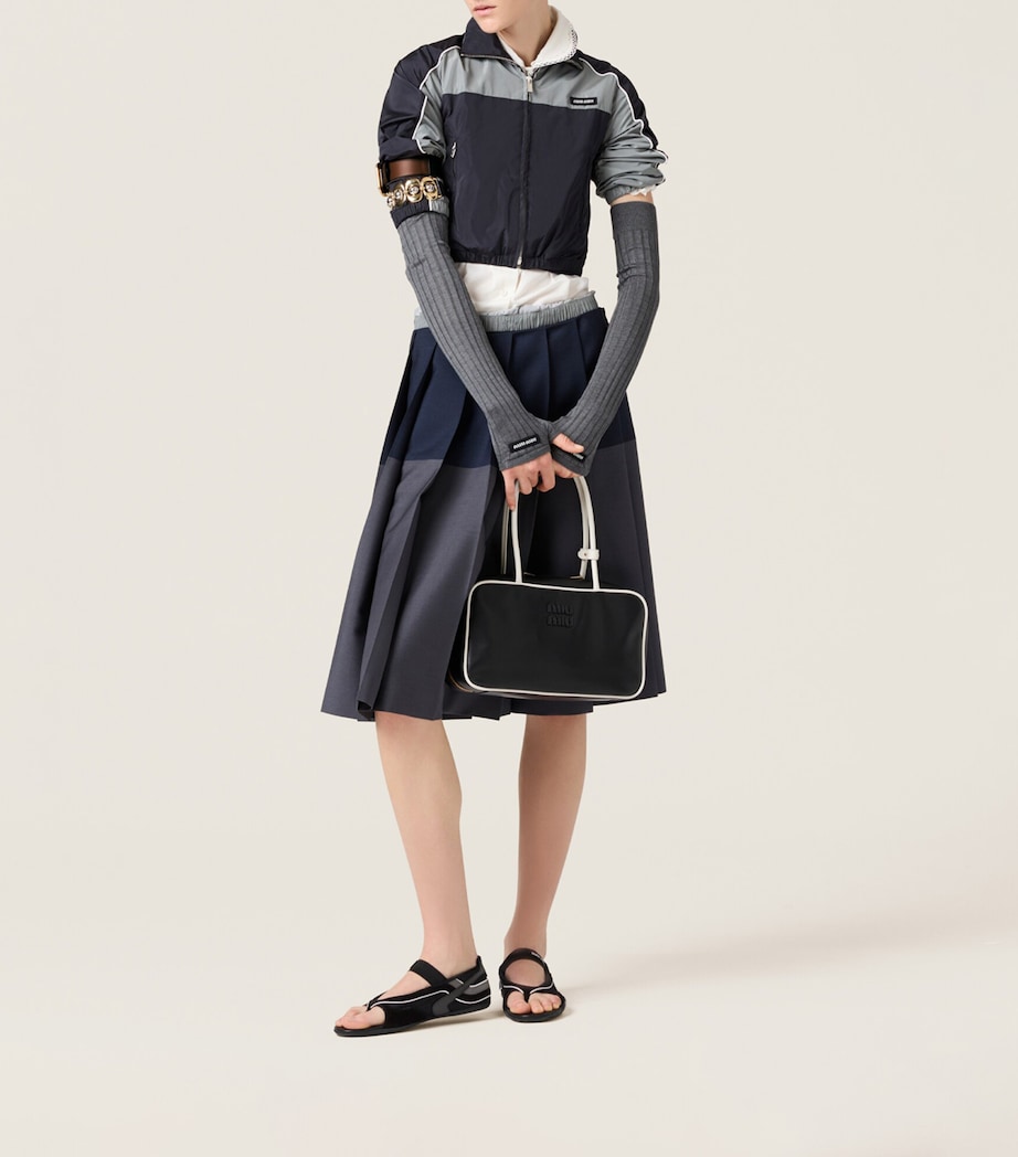 Leather Beau Top-Handle Bag F0967 Image 5