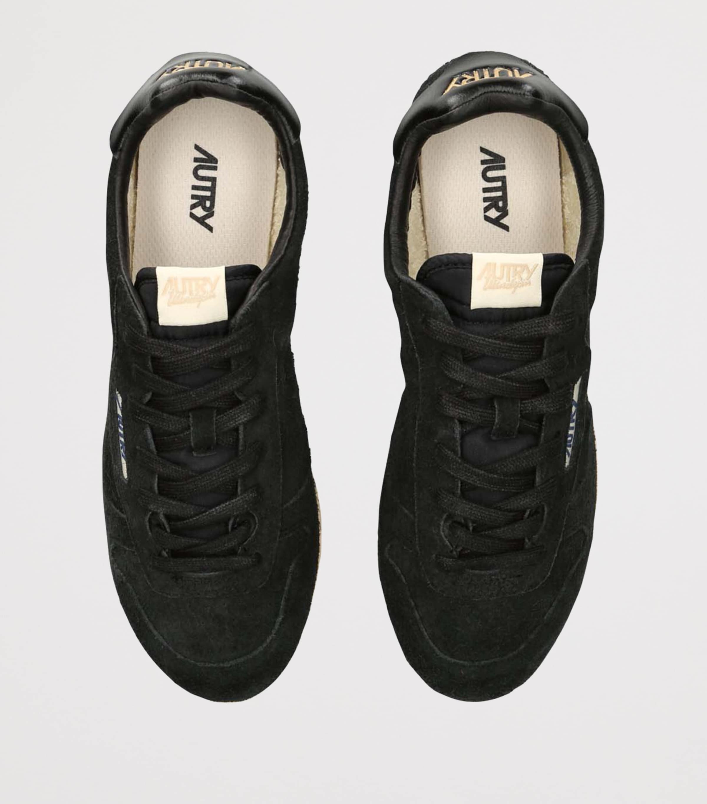 【AUTRY】ロートップ ウィンドスピンポニースキンスニーカー AUTRY Windspin Retro Suede Low-Top Sneakers | Neiman Marcus