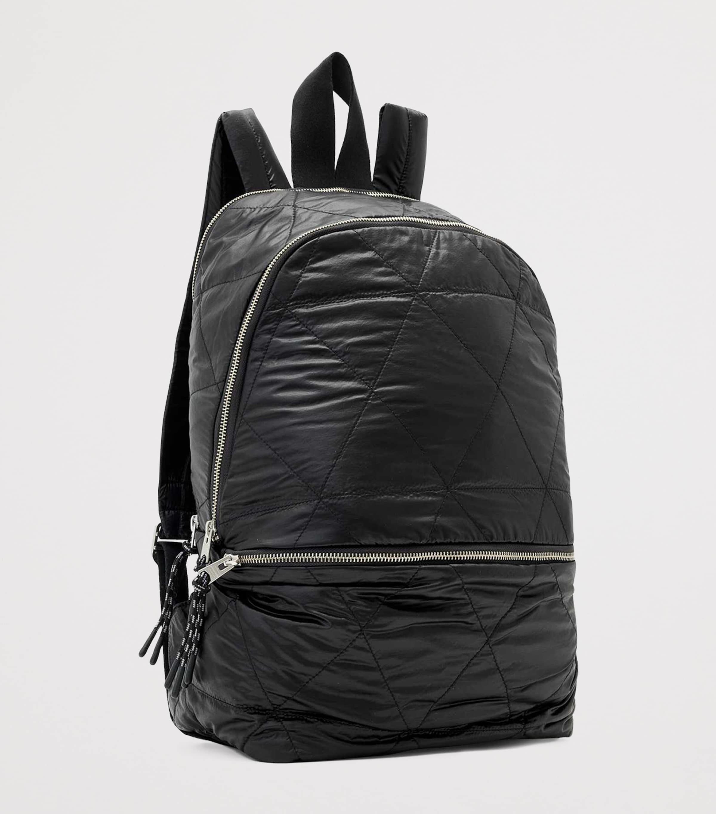 Quilted Finn Puffer Backpack BLACK Image 3
