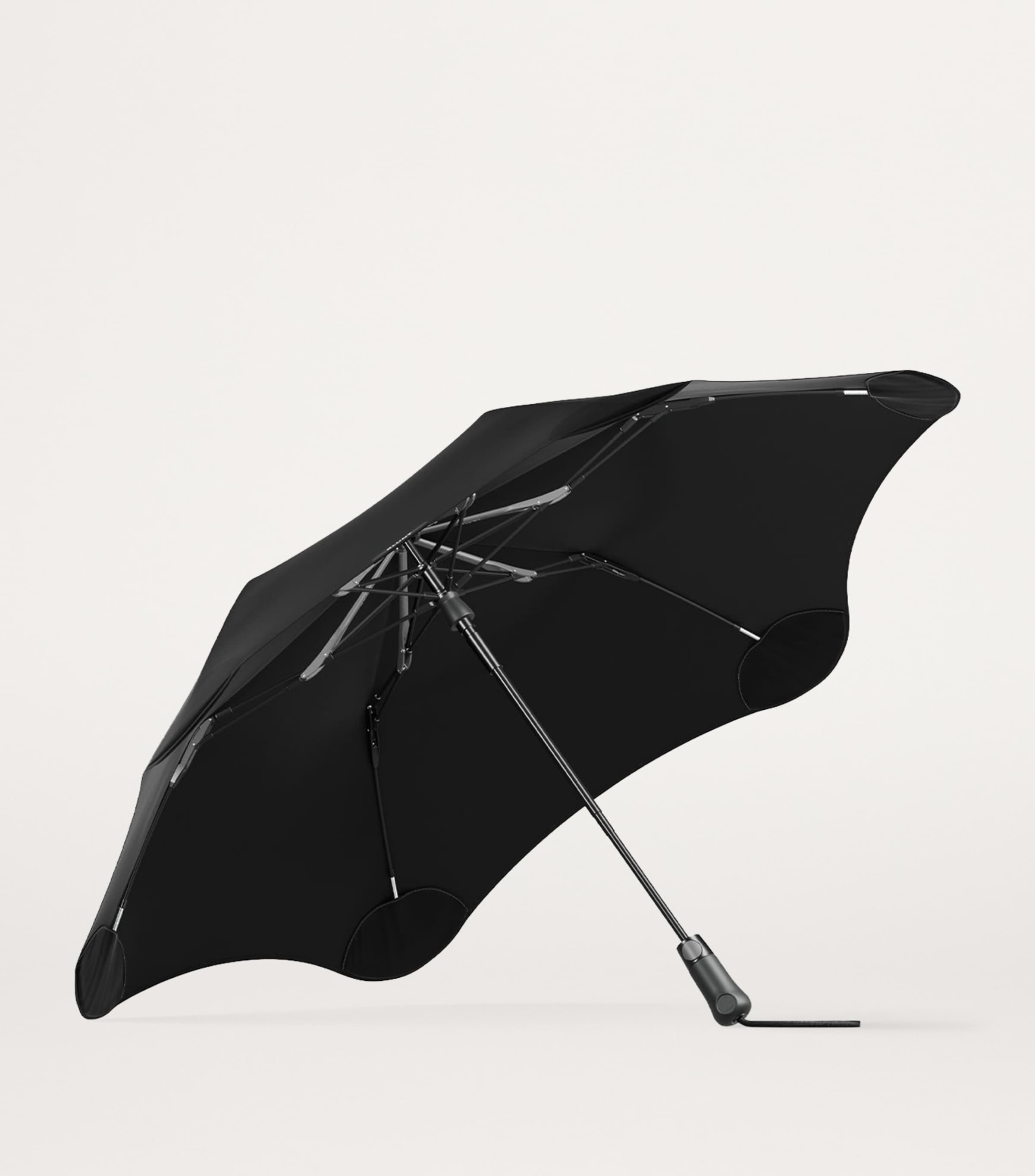 The Metro Umbrella BLACK Image 3