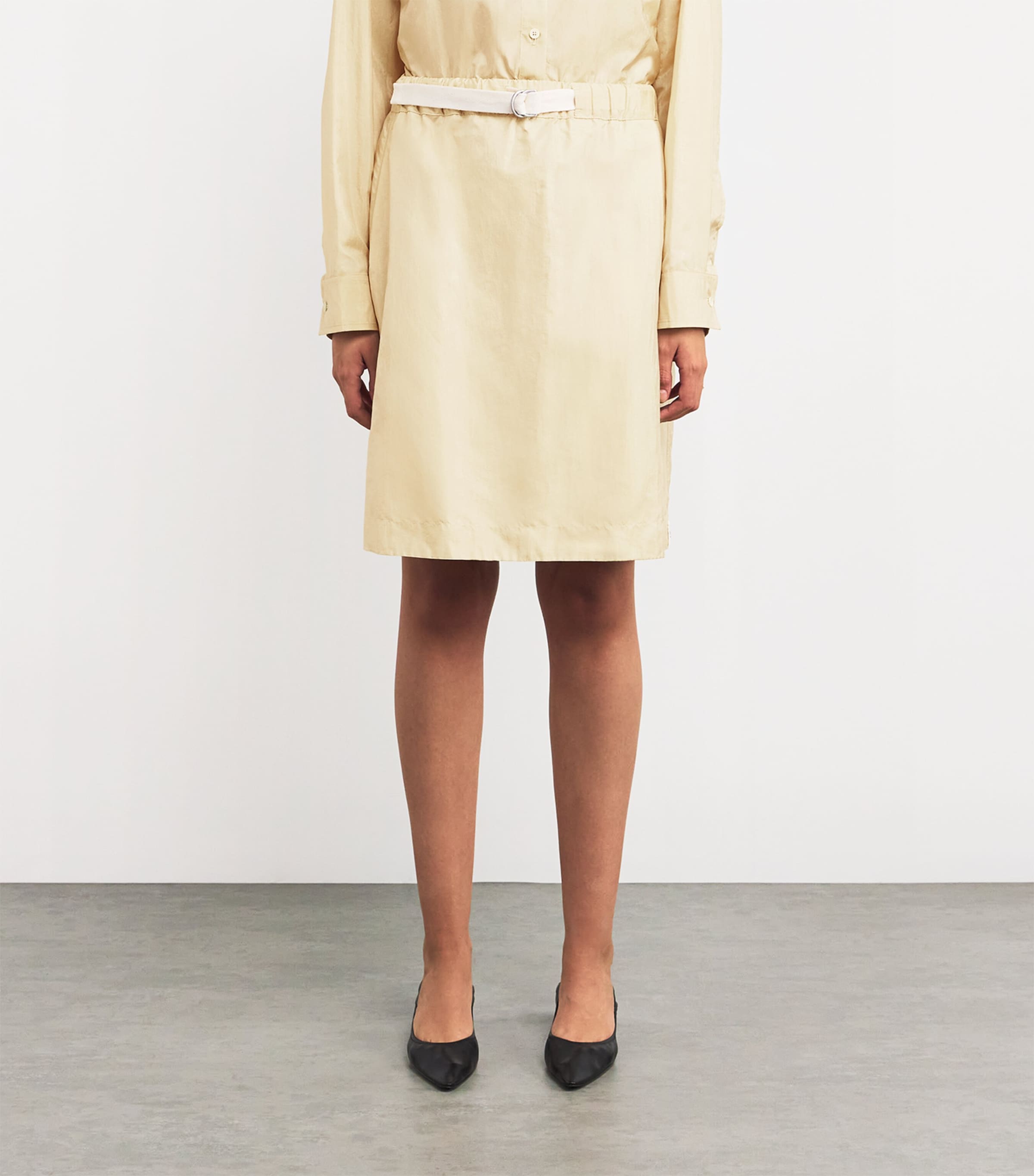 ワンピース JIL SANDER Women Mid Skirts J40CT0128J14639 104 Beige Jil Sander Belted Mini Skirt | Harrods US