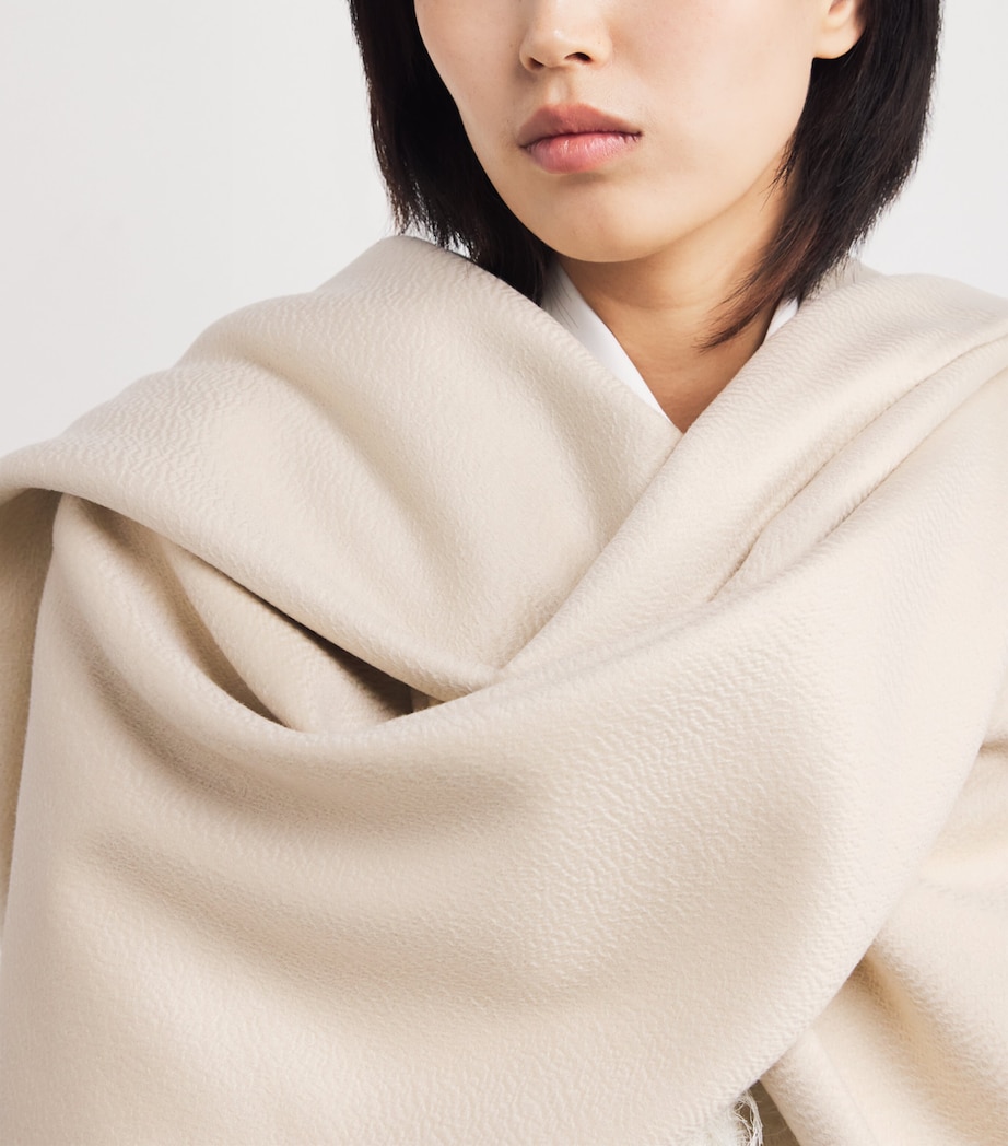 Cashmere Double-Faced Cape 9900 Image 6