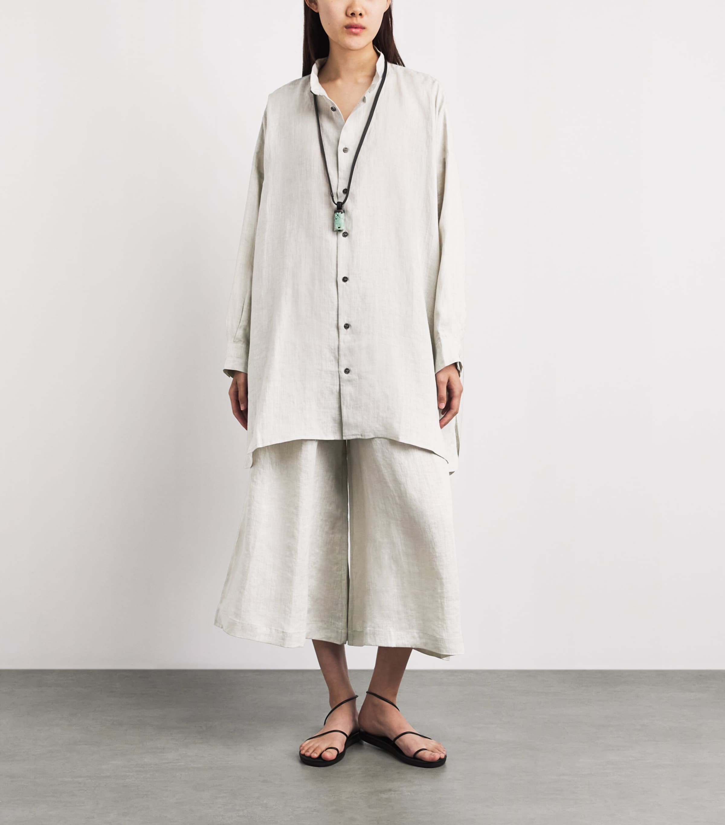 Eskandar Womens Linen Collarless Shirt Silvertint Image 2