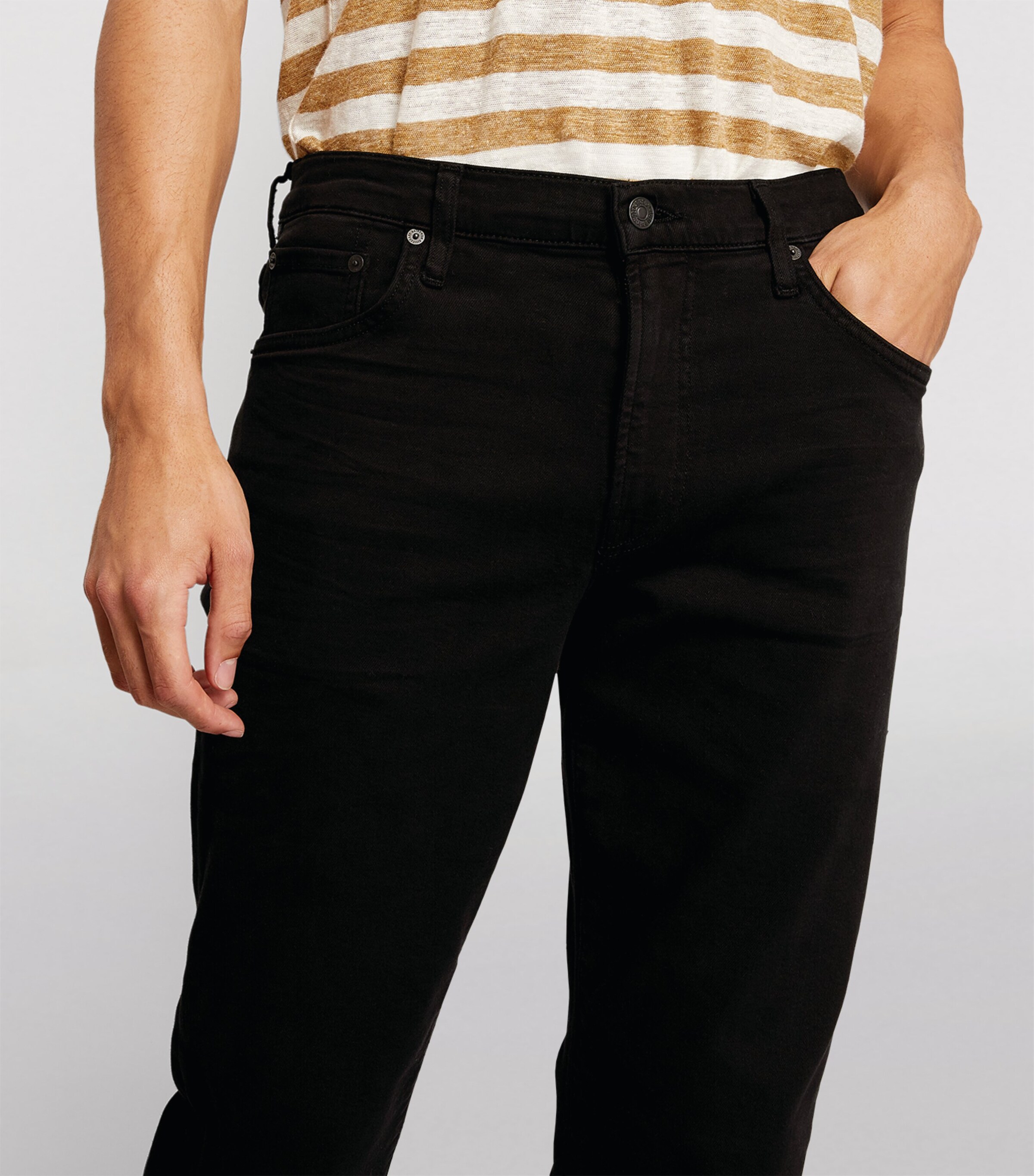 Straight Perform Jeans RAVEN Image 4