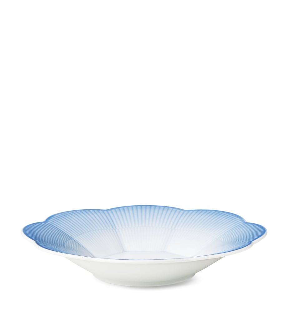 Royal Copenhagen Porcelain Iris Petal Bowl (25cm) Green Image 3