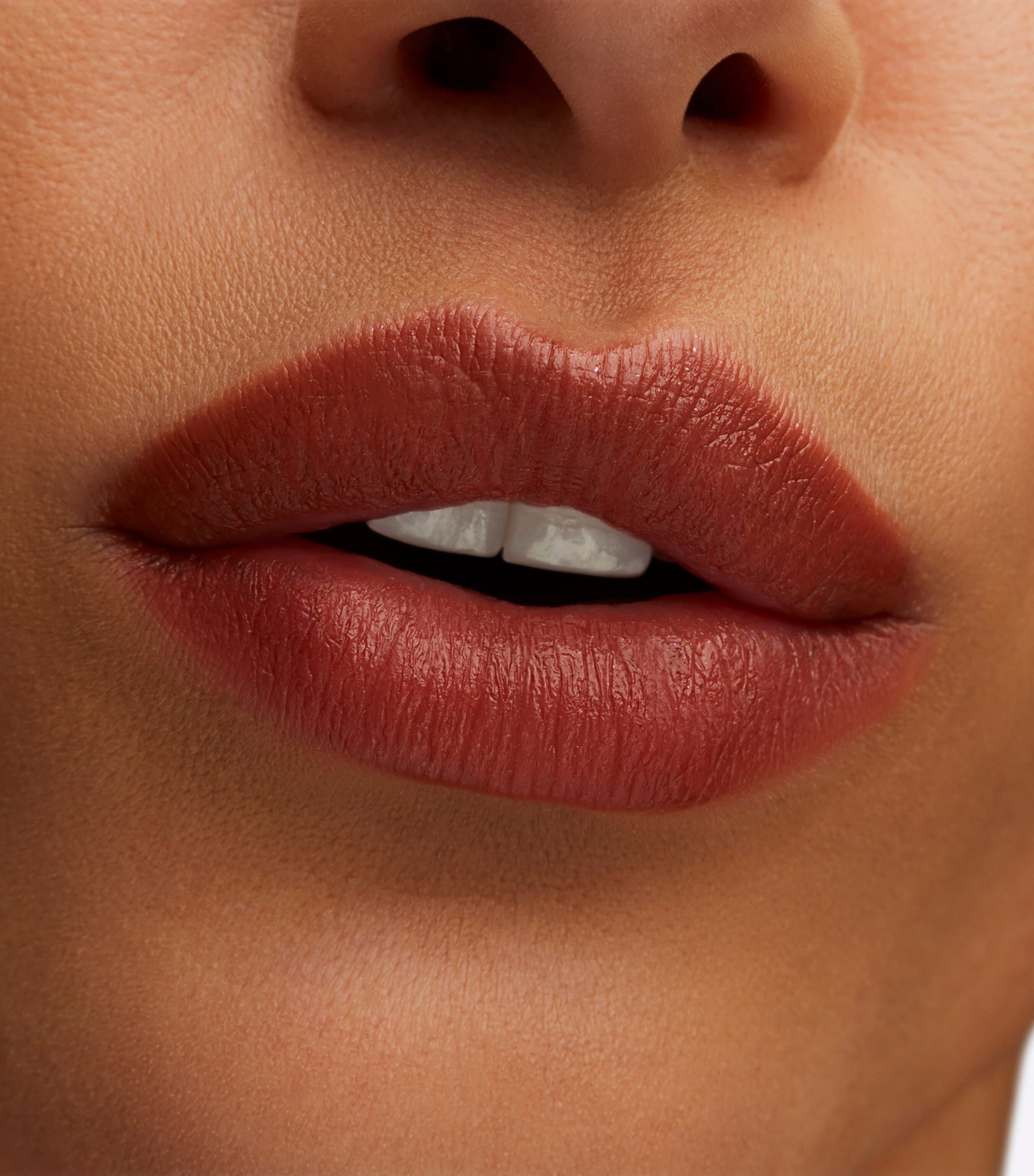 Lustreglass Sheer-Shine Lipstick CAN'T DULL MY SHINE Image 6