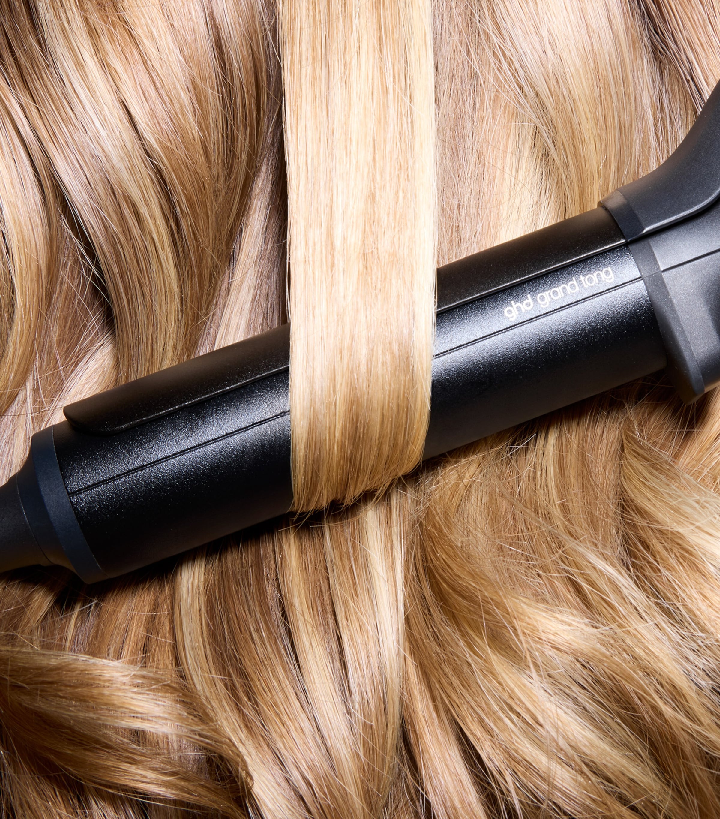 Chronos Curve Grand Tong Hair Curler (32mm) BLACK Image 5