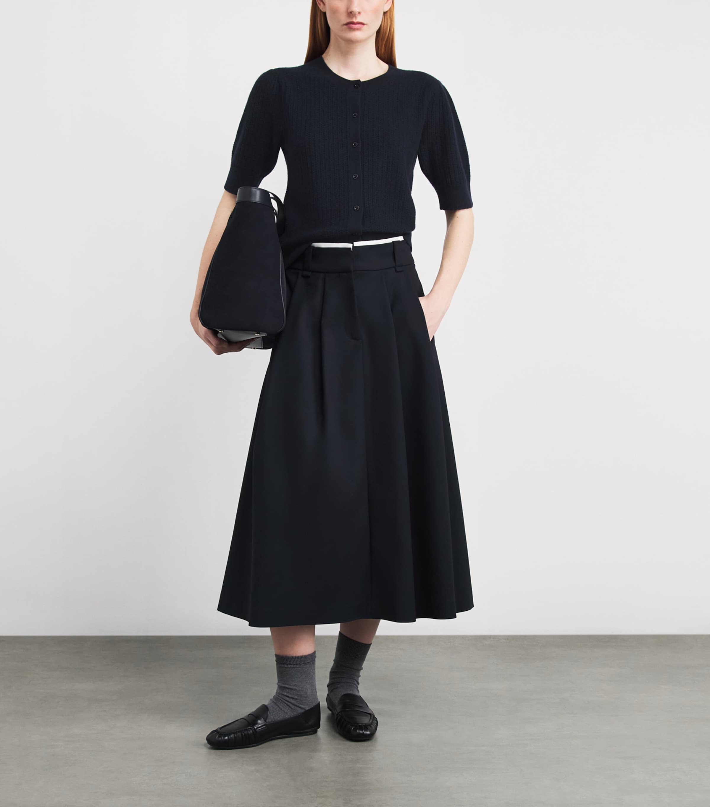 The Ladder Pointelle Cardigan NAVY Image 2