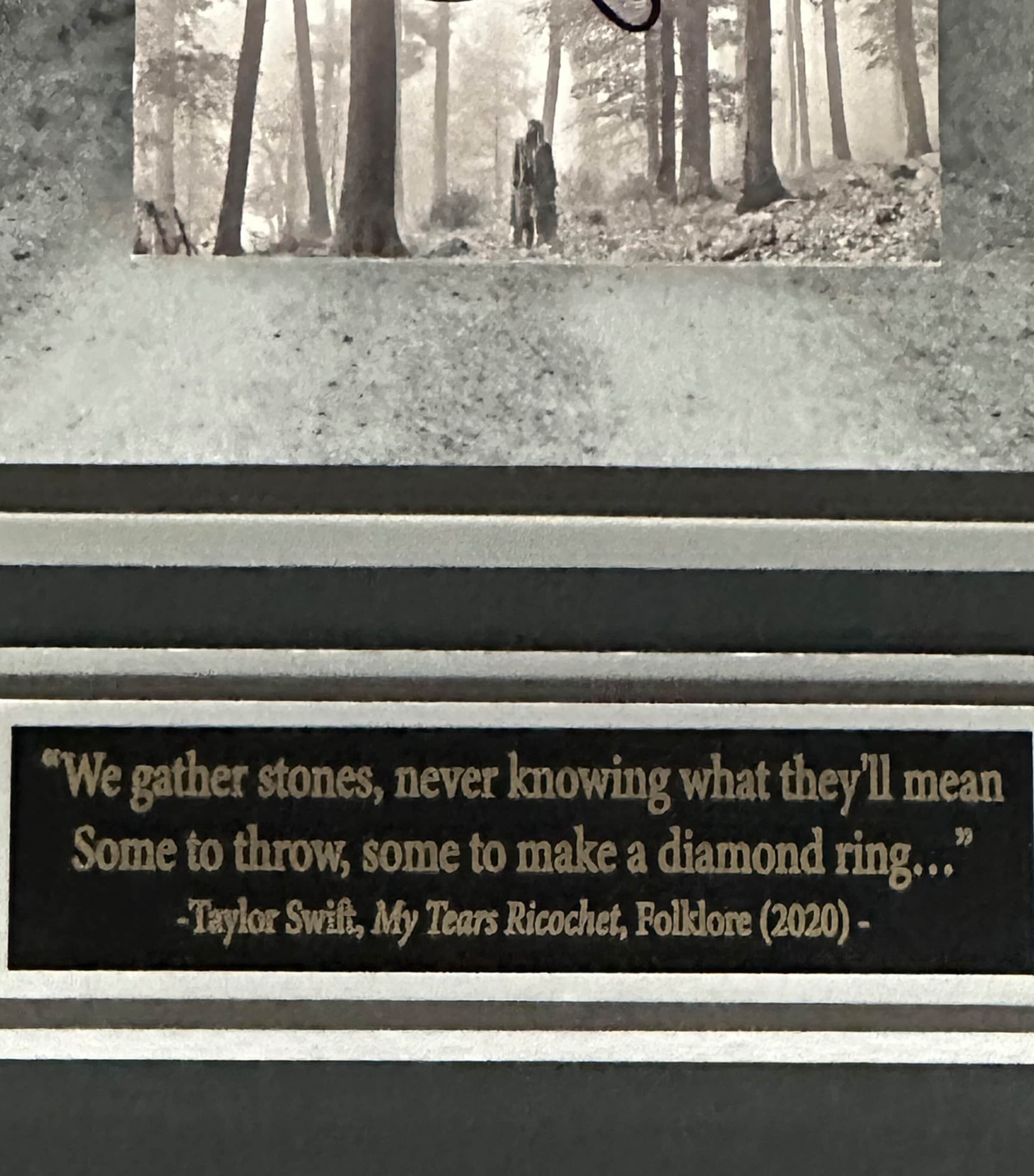 Autographed Taylor Swift Folklore CD Display MULTI Image 3