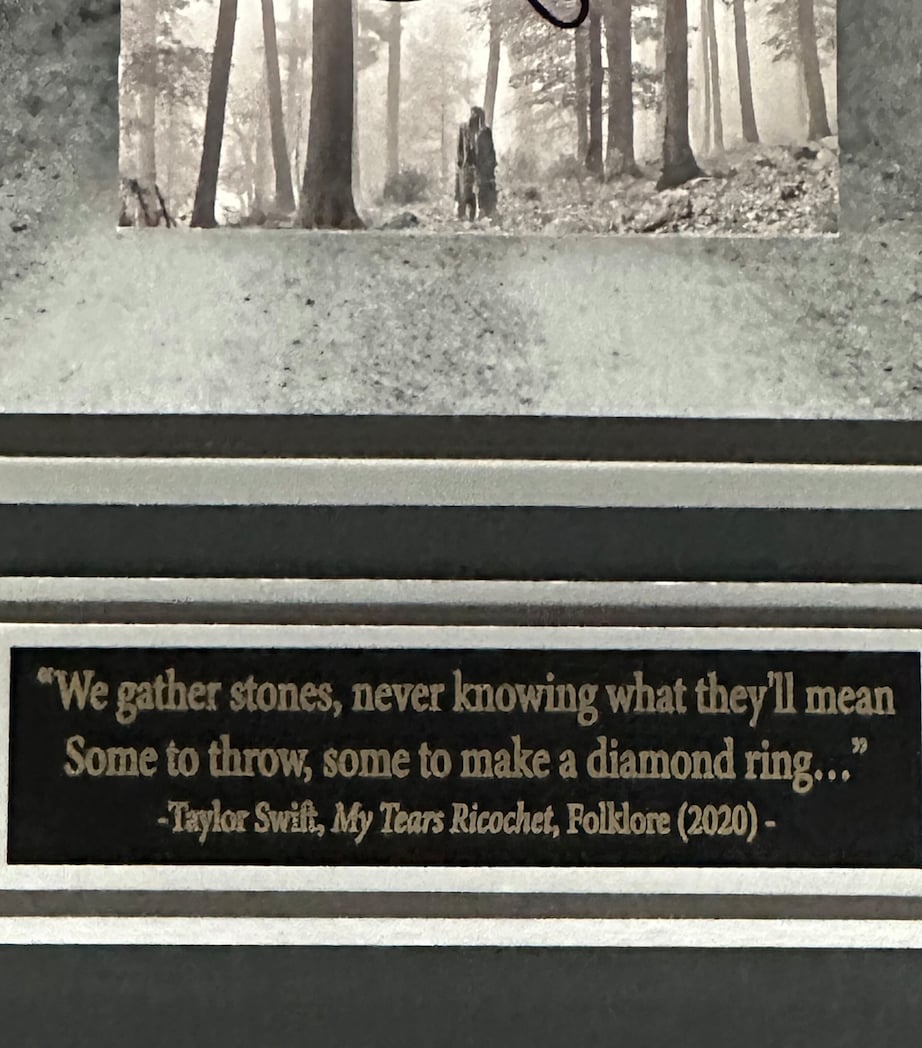 Autographed Taylor Swift Folklore CD Display MULTI Image 3