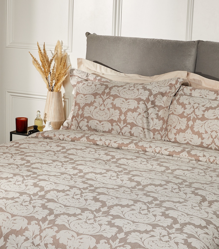 Versailles Super King Duvet Cover Set (260cm x 220cm) NATURAL Image 5